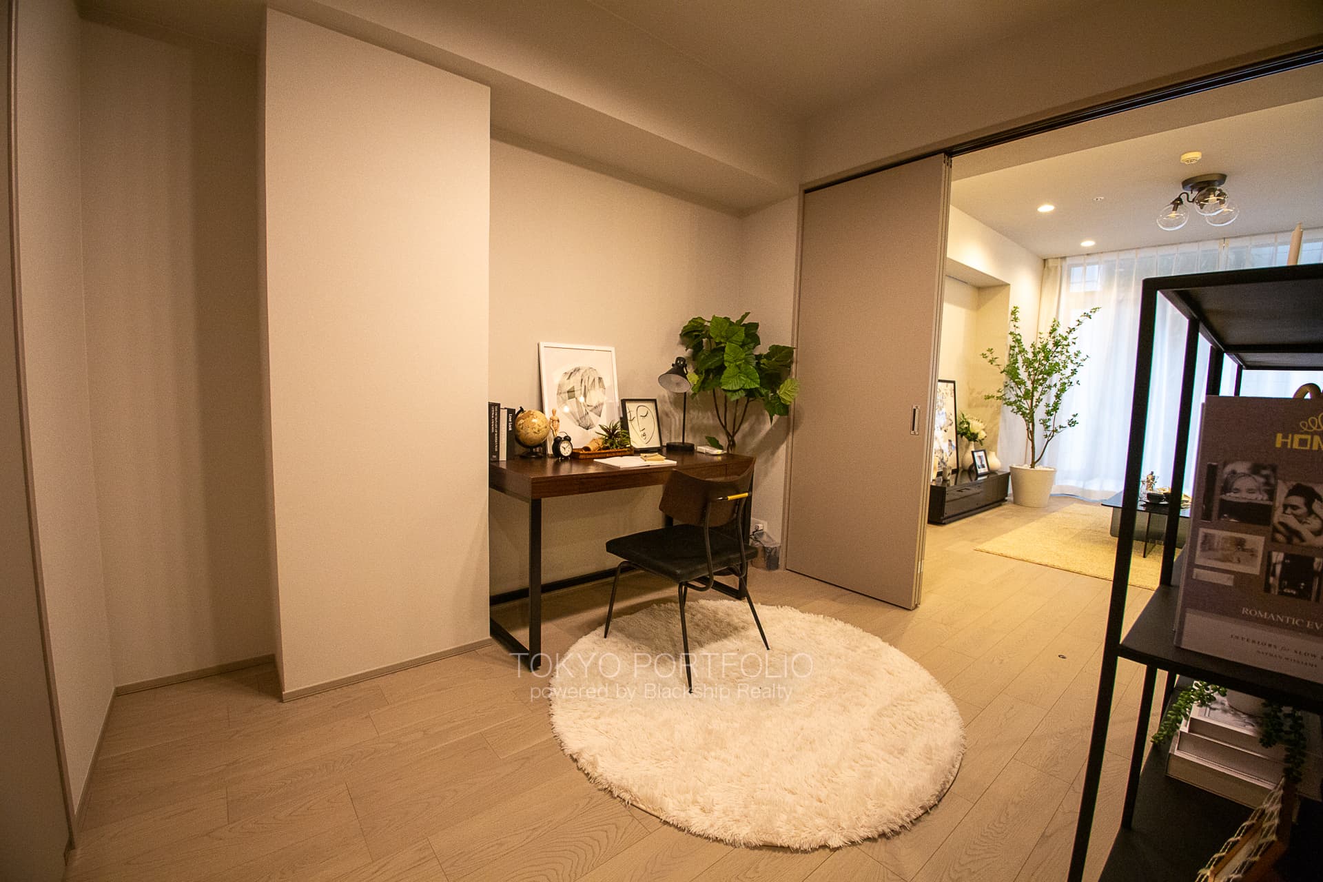 MidGardenAkasak Hikawa109_-7.jpg