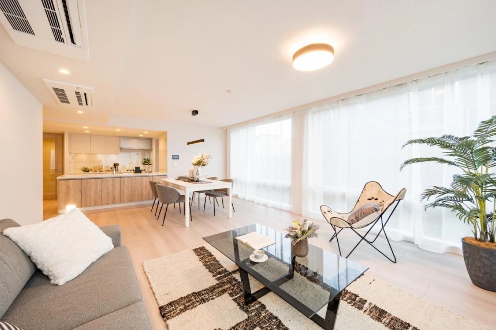 DIANA COURT UEHARA7.jpg