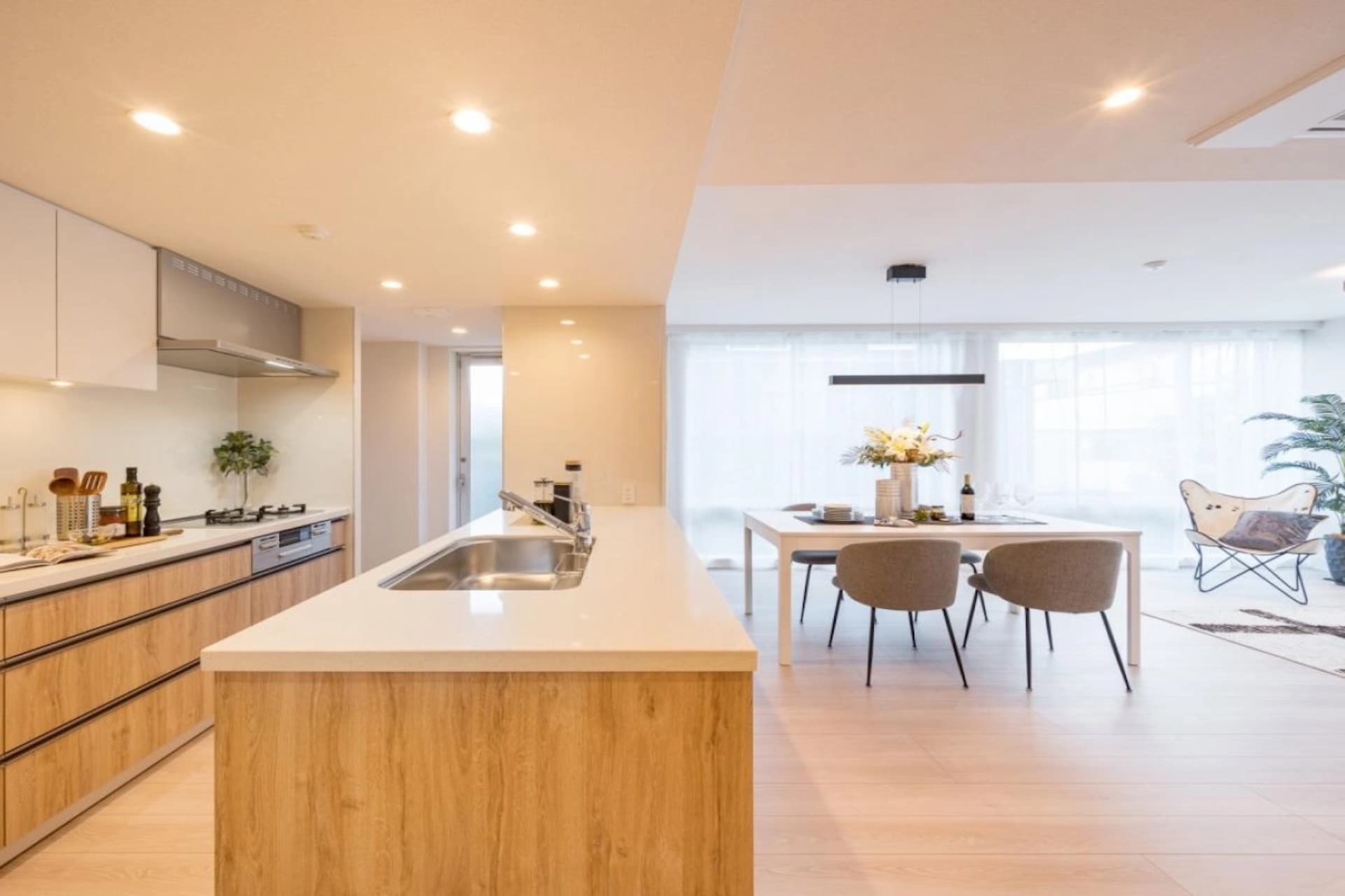 DIANA COURT UEHARA1.jpg