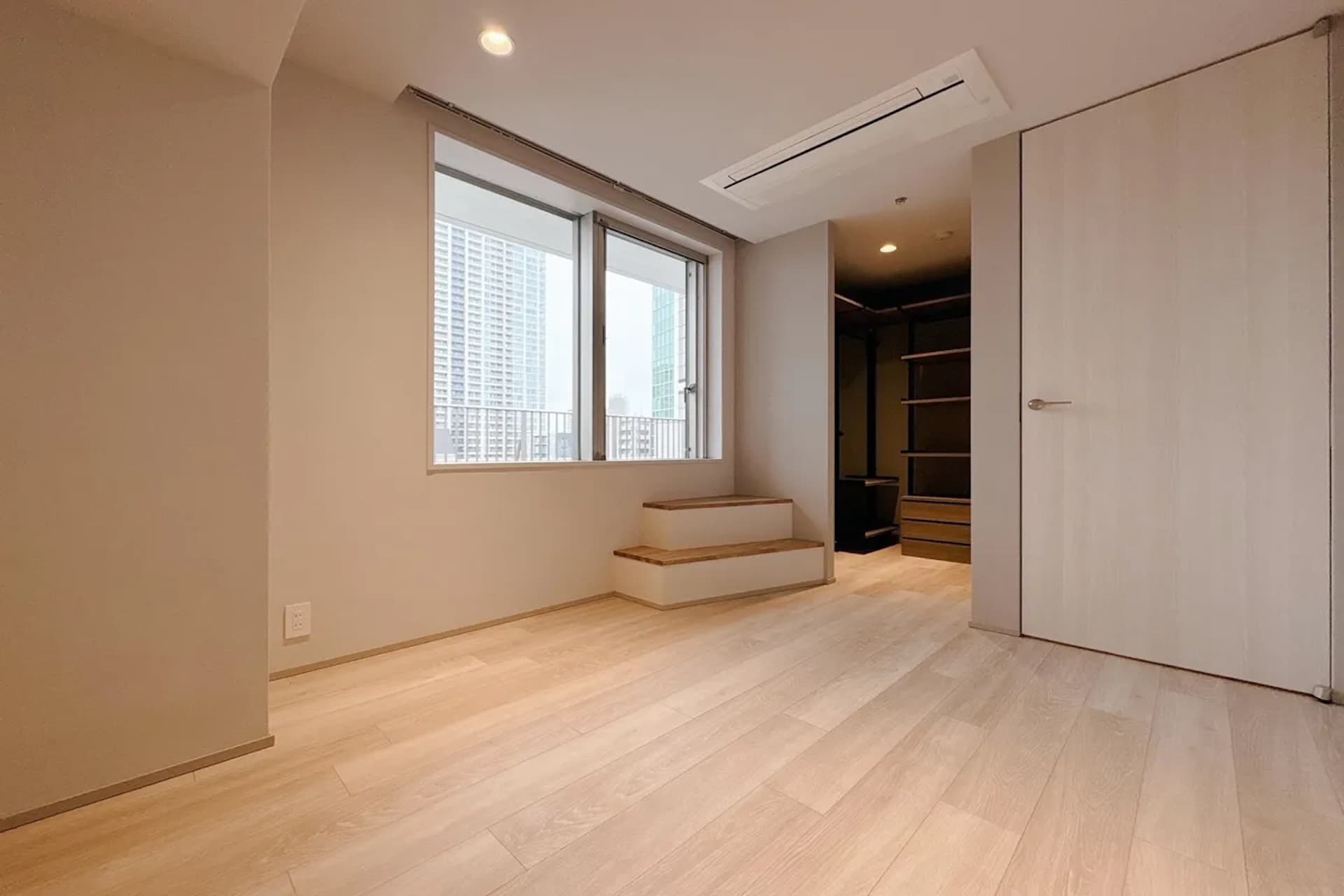 Shirokane Tower5.jpg