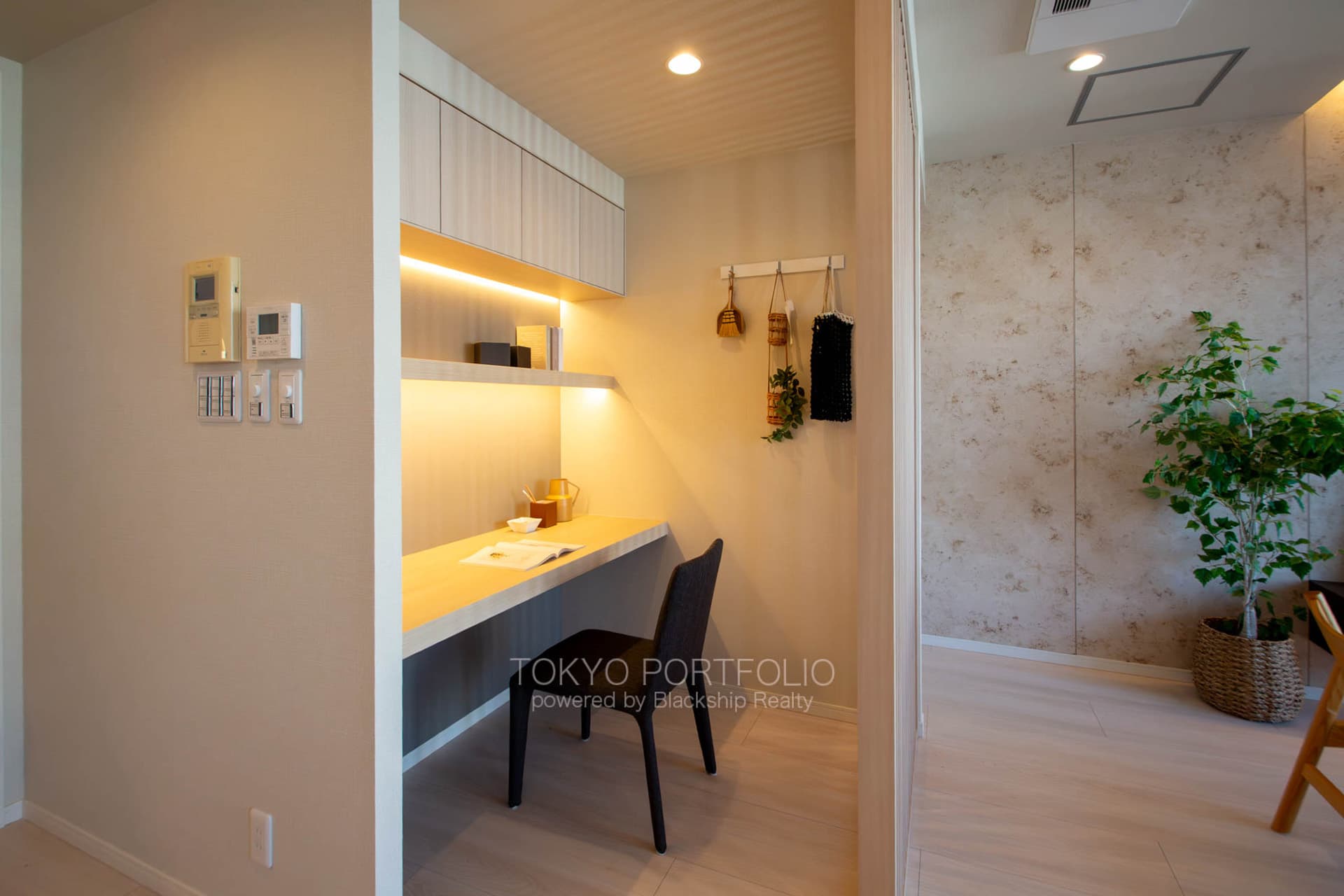 THE TOKYO TOWERS SEA TOWER 4722-16.jpg