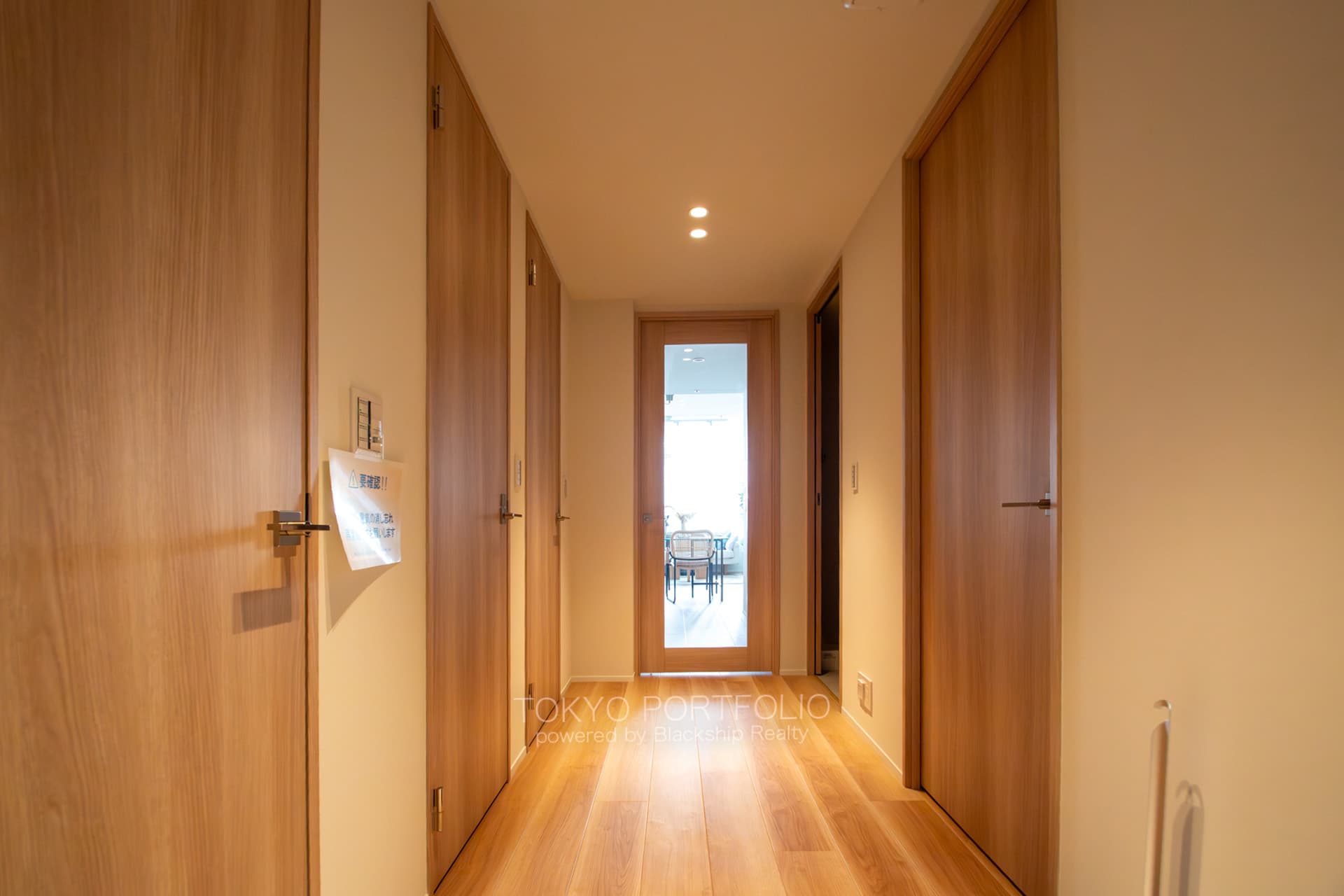 THE TOKYO TOWERS MID TOWER 3511-15.jpg