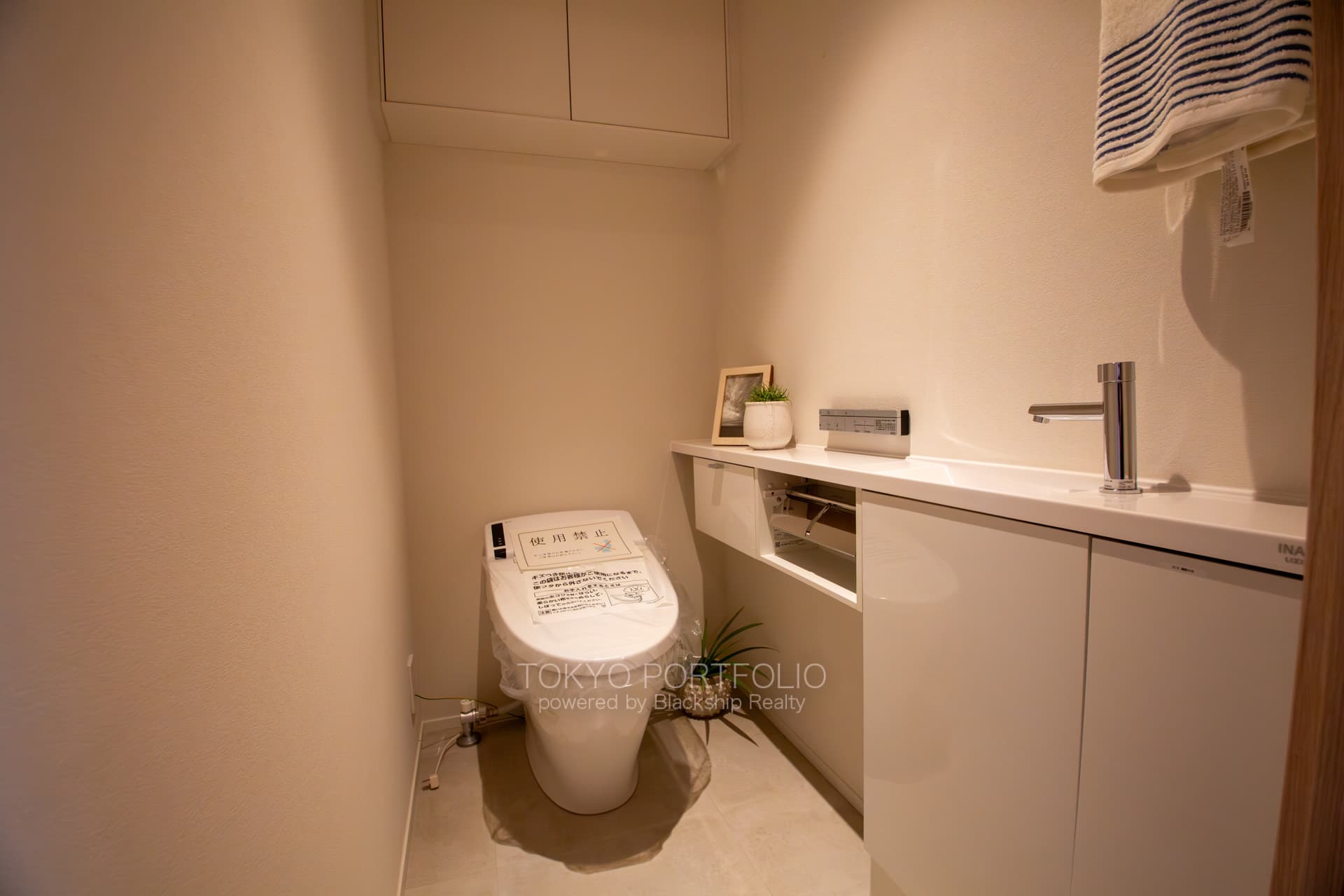 THE TOKYO TOWERS MID TOWER 3511-3.jpg