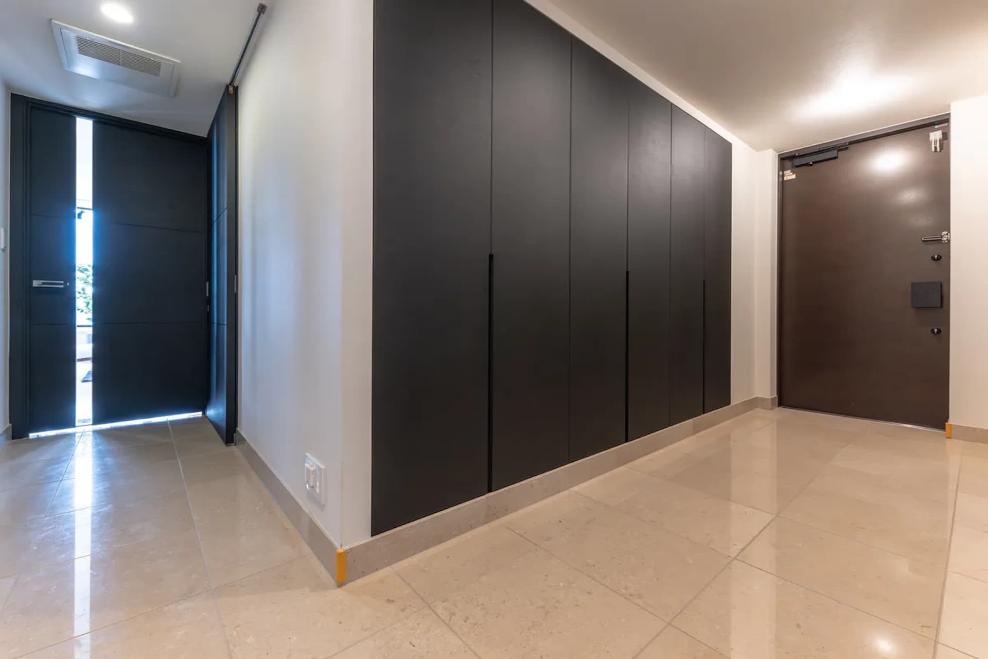 Grand Suite Azabudai Hilltop Tower4.jpg