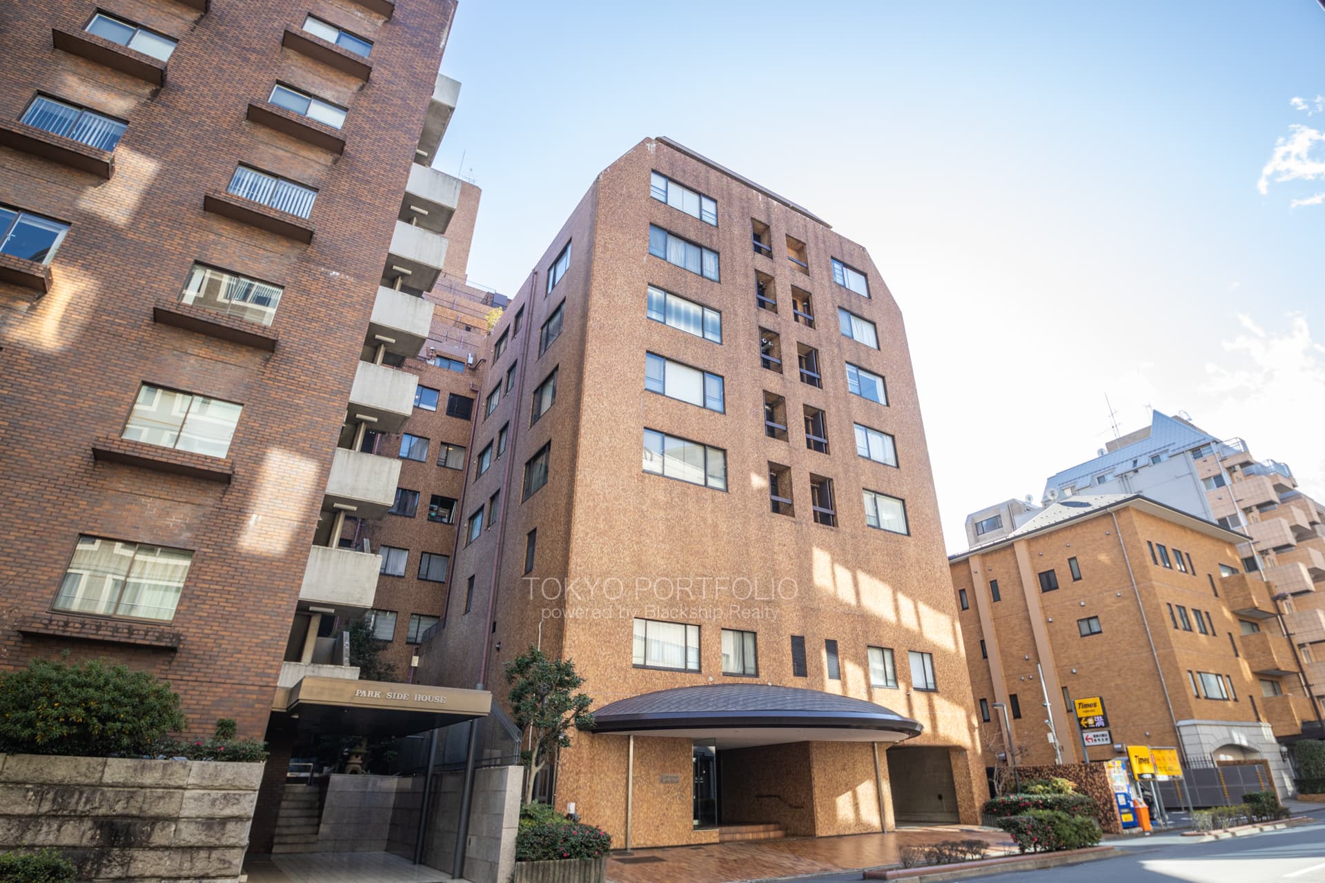 Ichibancho Park Mansion 604 Exterior.JPG