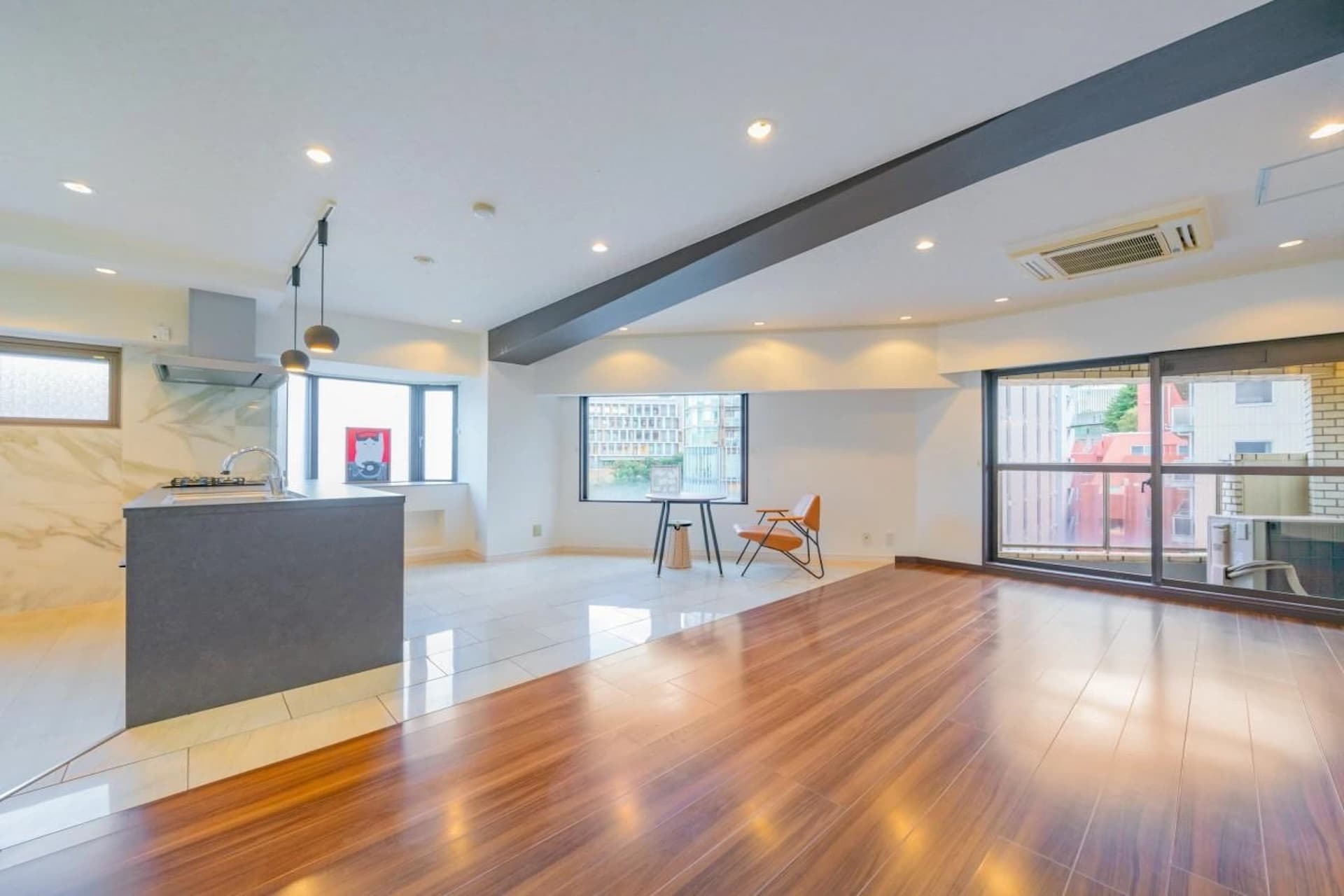 Eclair Nogizaka3.jpg