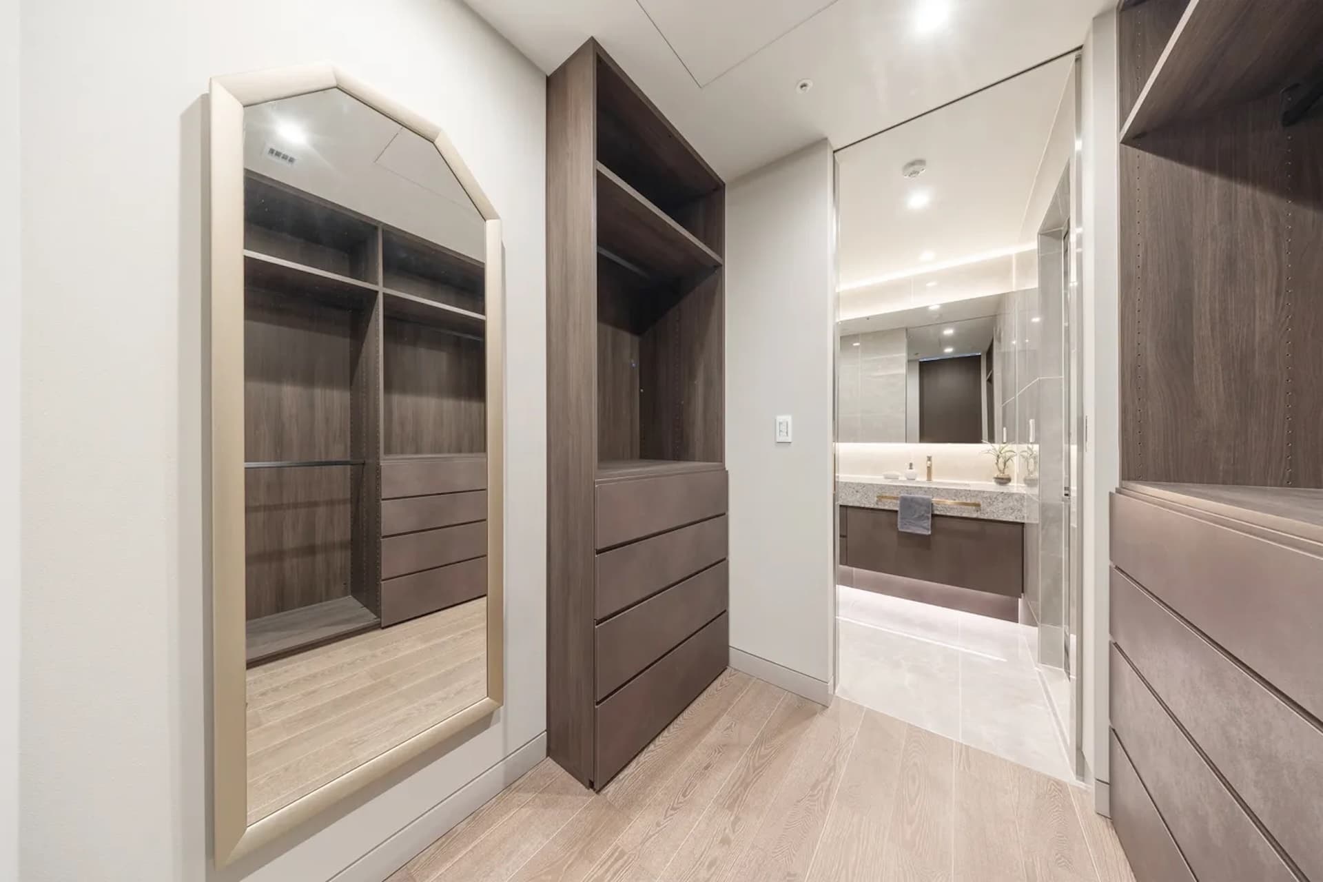 Ark Hills Sengokuyama Residence4.jpg