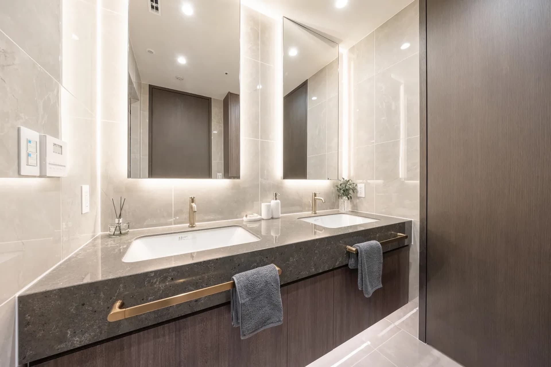 Ark Hills Sengokuyama Residence3.jpg