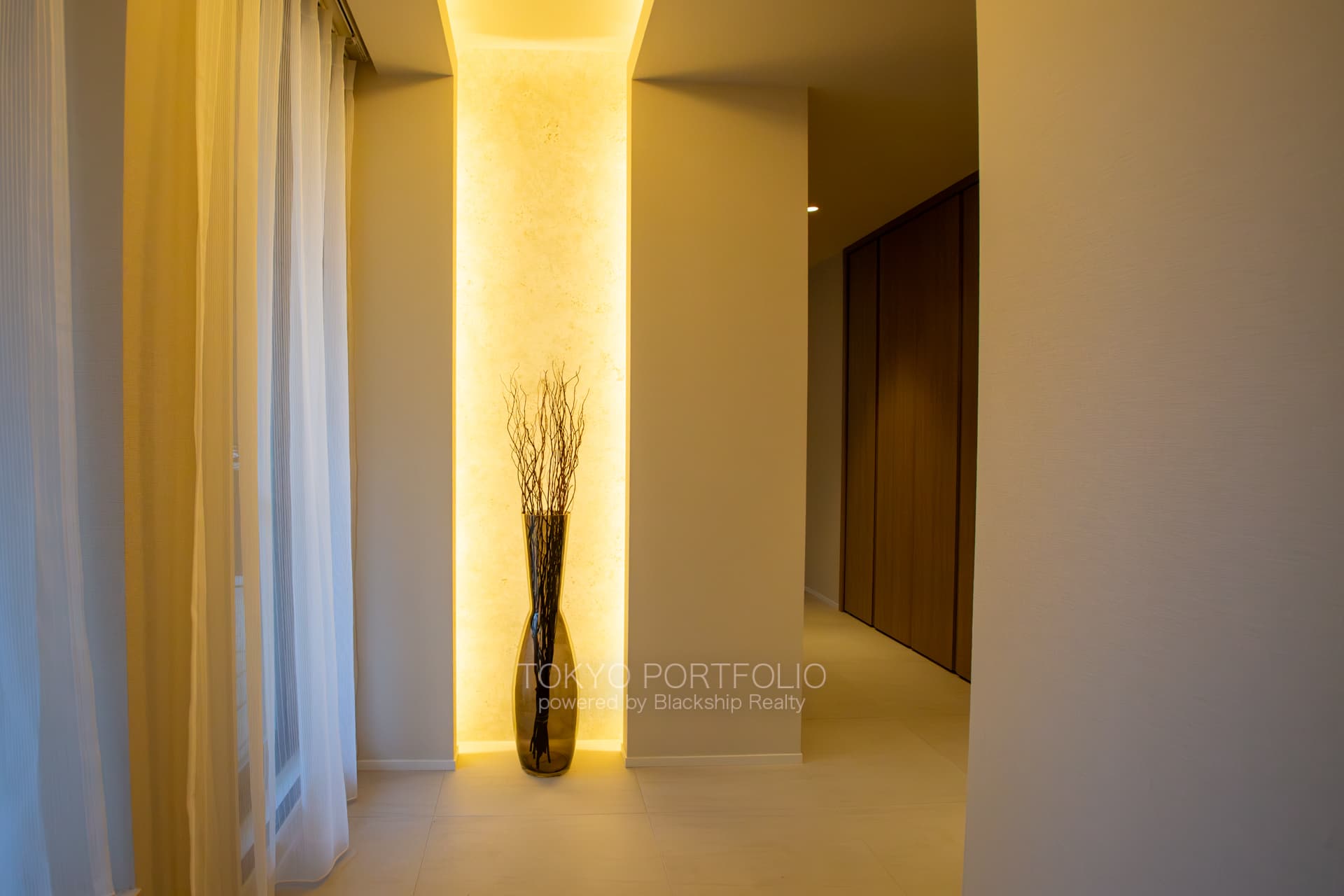 Vesent Akasaka Shinsaka205-3.jpg