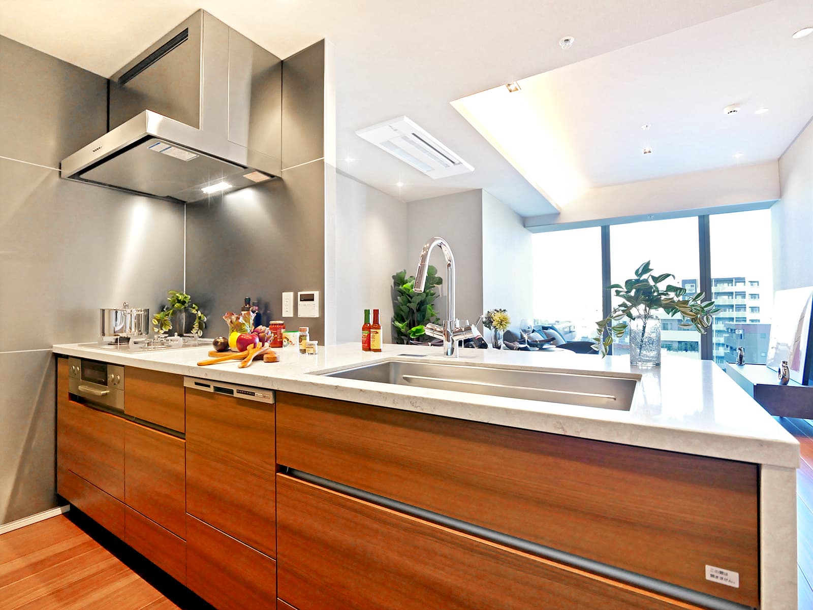 Kitchen のコピー.jpg