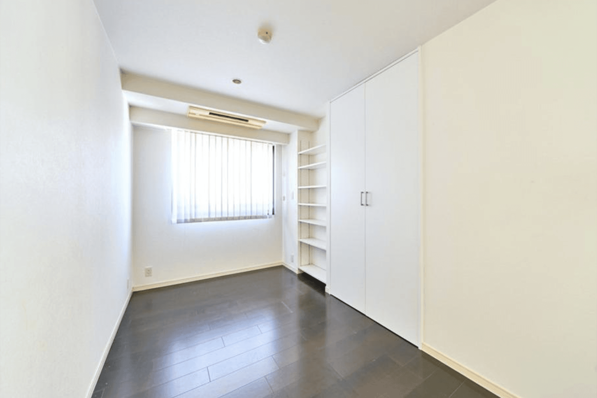 Style House Ebisu Bedroom2.png