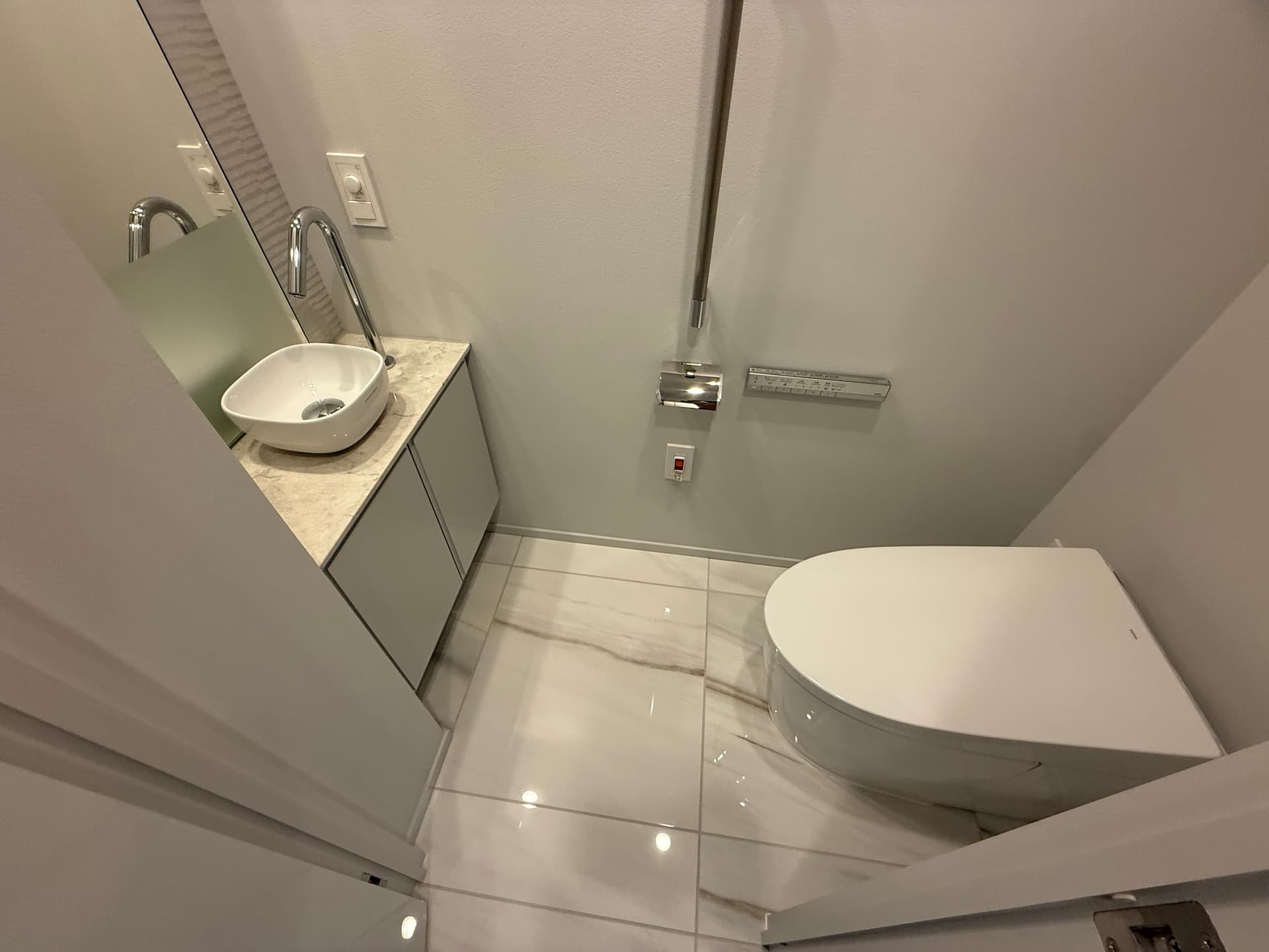 写真 2025-10-09 13 25 19.jpg