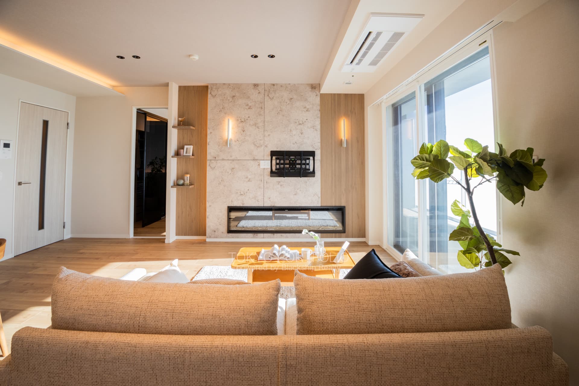 Cross Air Tower 2716 Living Room5.JPG