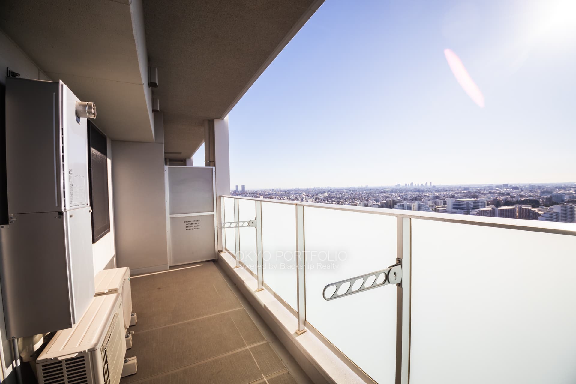 Cross Air Tower 2716 Balcony.JPG