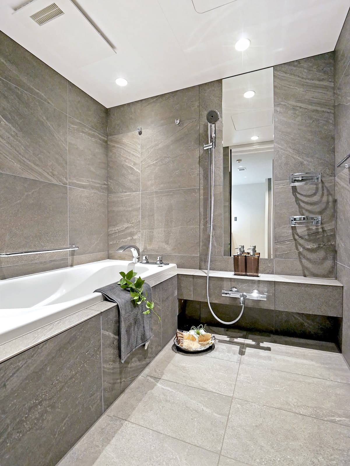 Bath.jpg