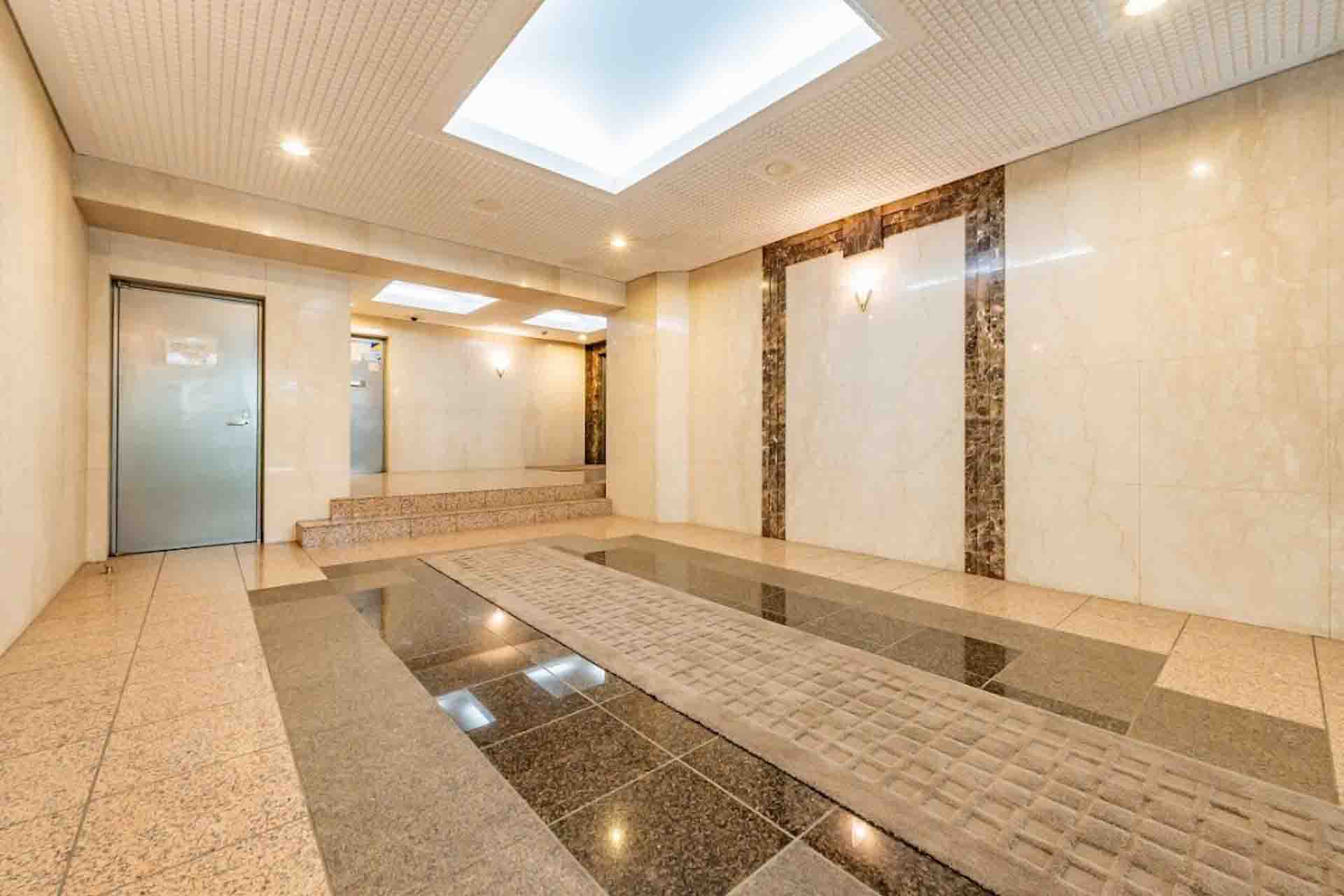 Shuwa Aoyama Jingumae Residence16.jpg