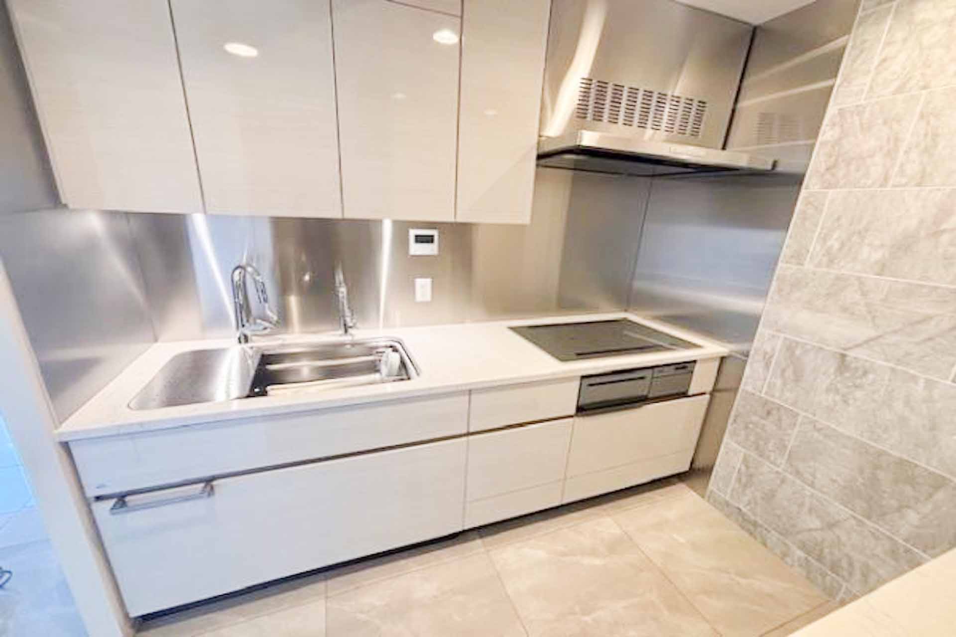 Brands Atago Toranomon7.jpg