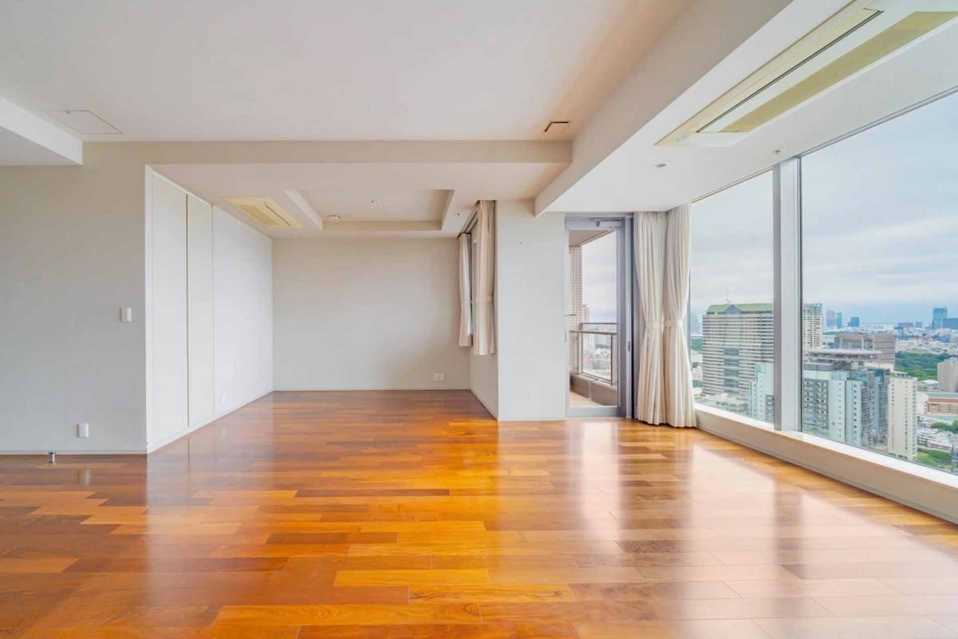 Akasaka Tower Residence Top of the Hill2.jpg