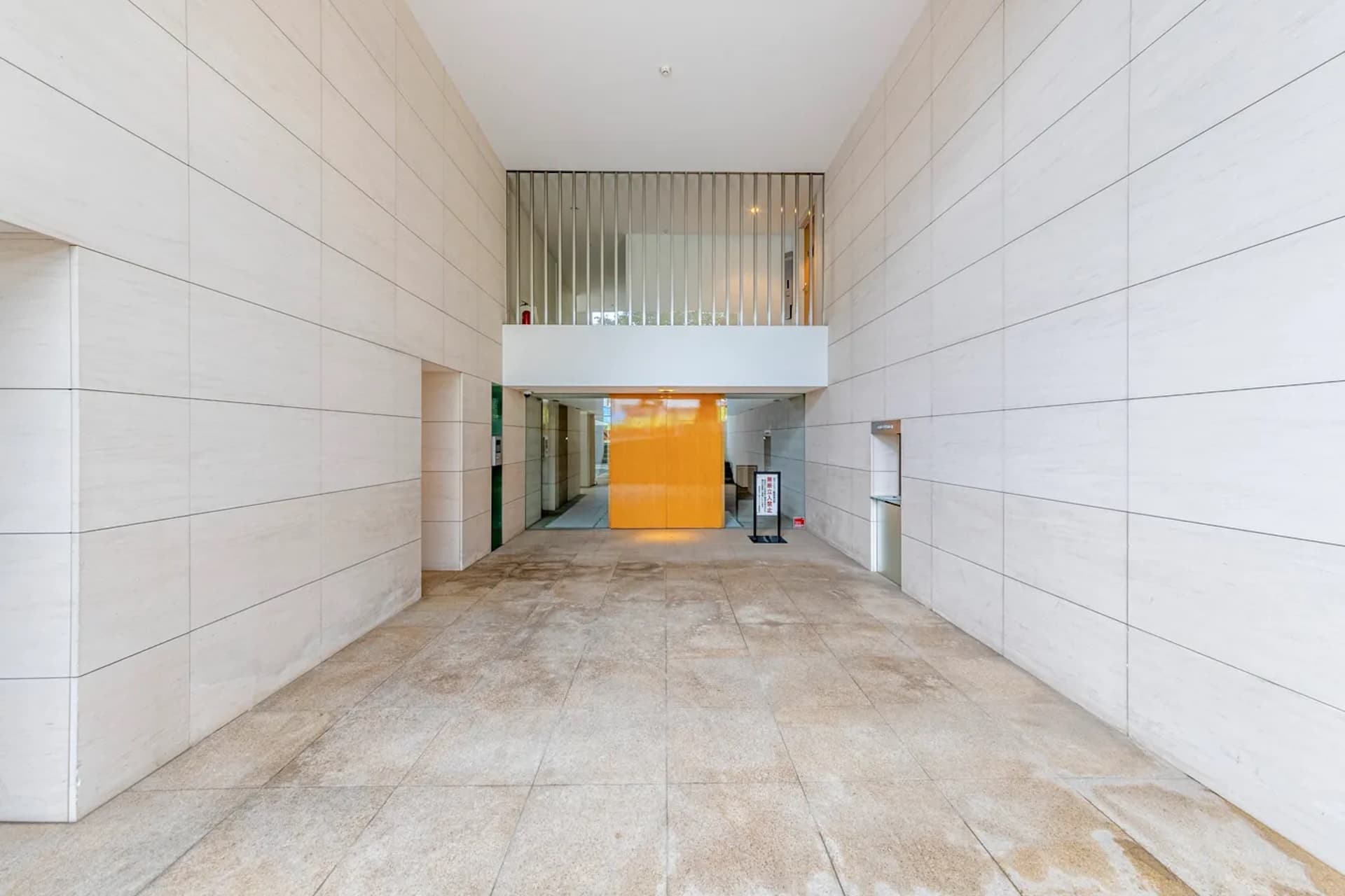 Jingumae 5-chome Blanche13.jpg