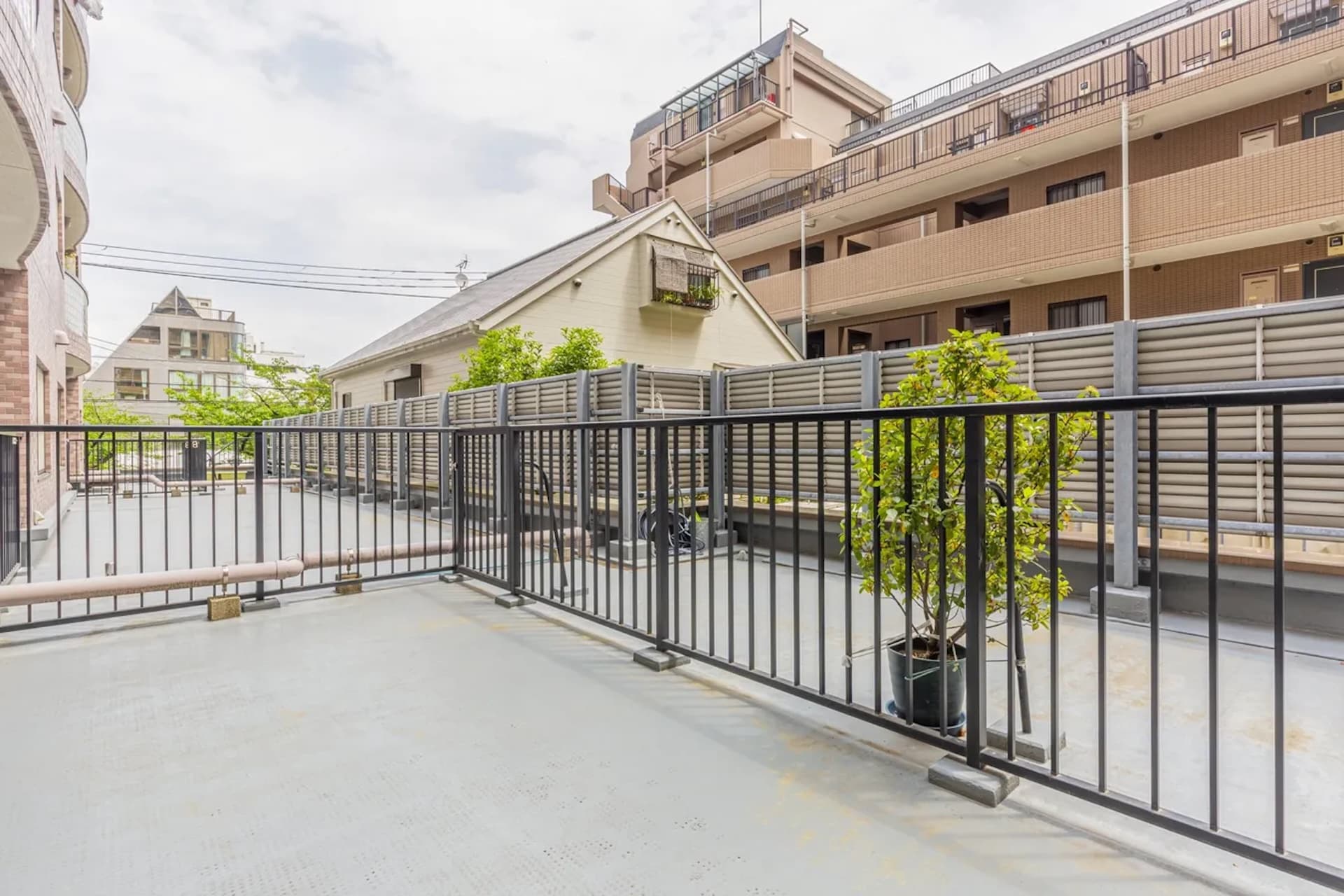 Crescent Meguro Aobadai3.jpg