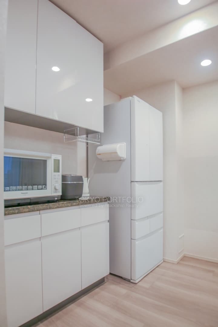 Kitchen 4.jpg