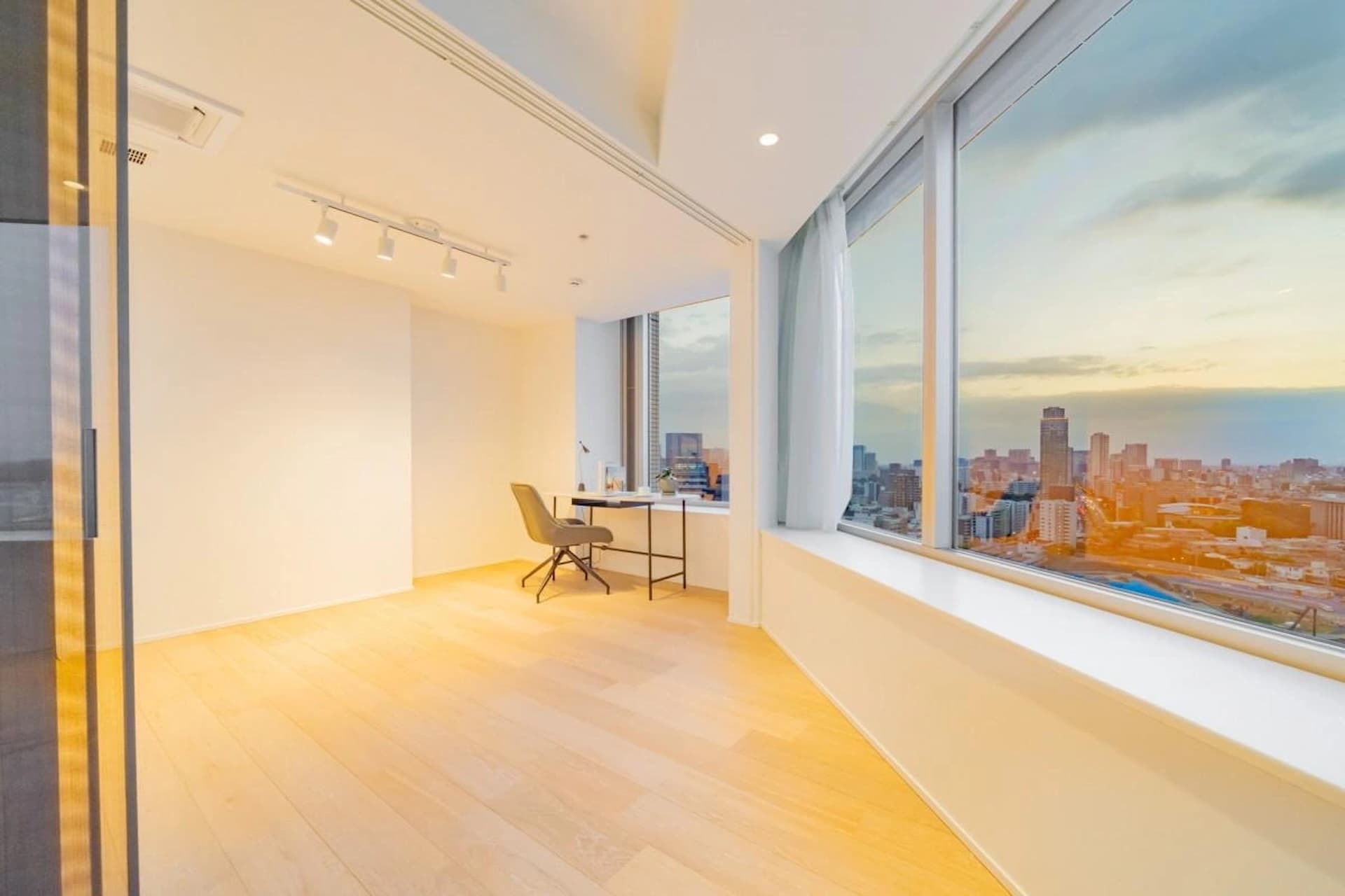 Shirokane Tower Tower Building 16.jpg