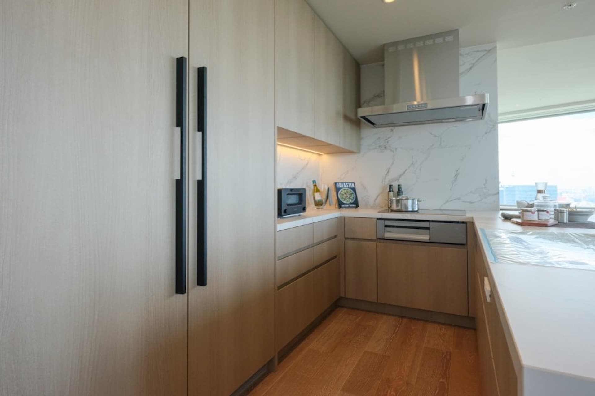 Tokyo Twin Parks Light Wing 5.jpeg