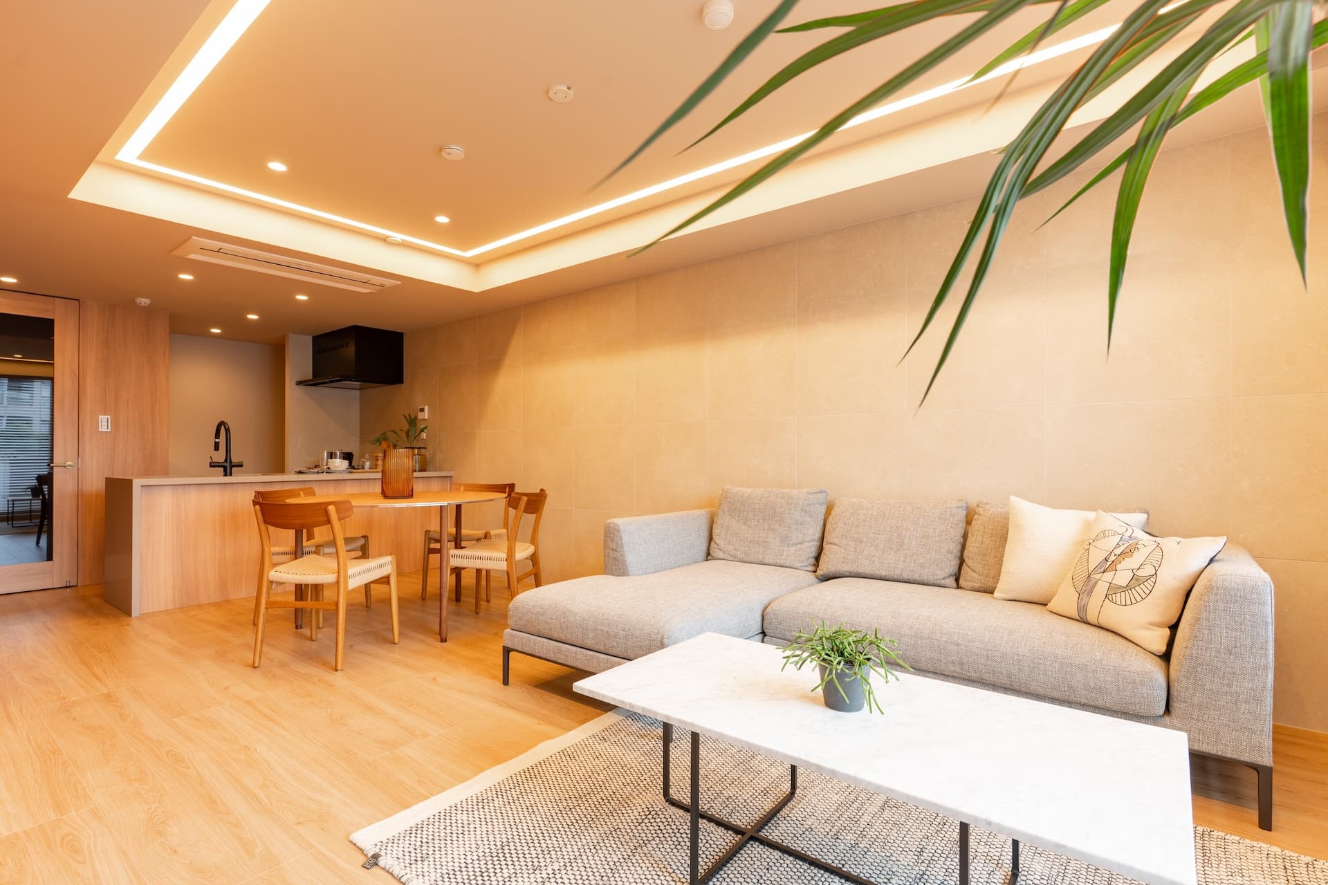 Diana Court Yoyogi5.jpg