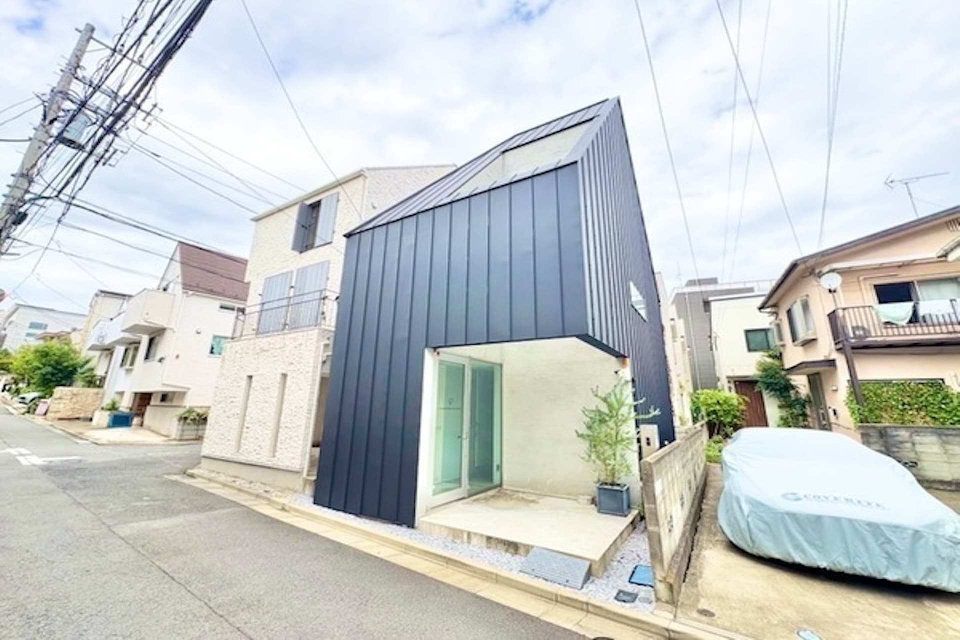Detached house in Yoyogi 5-chome, Shibuya-ku2.jpg
