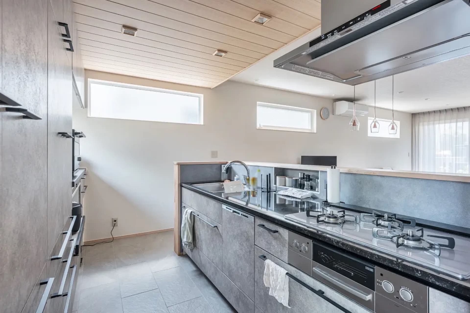 Detached house in Miyasaka 3-chome, Setagaya Ward5.jpg