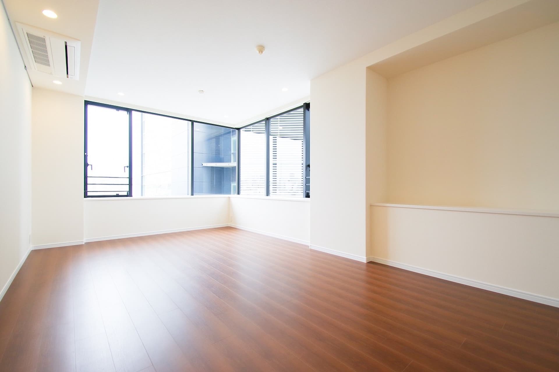 La Tour KAGURAZAKA2.jpg