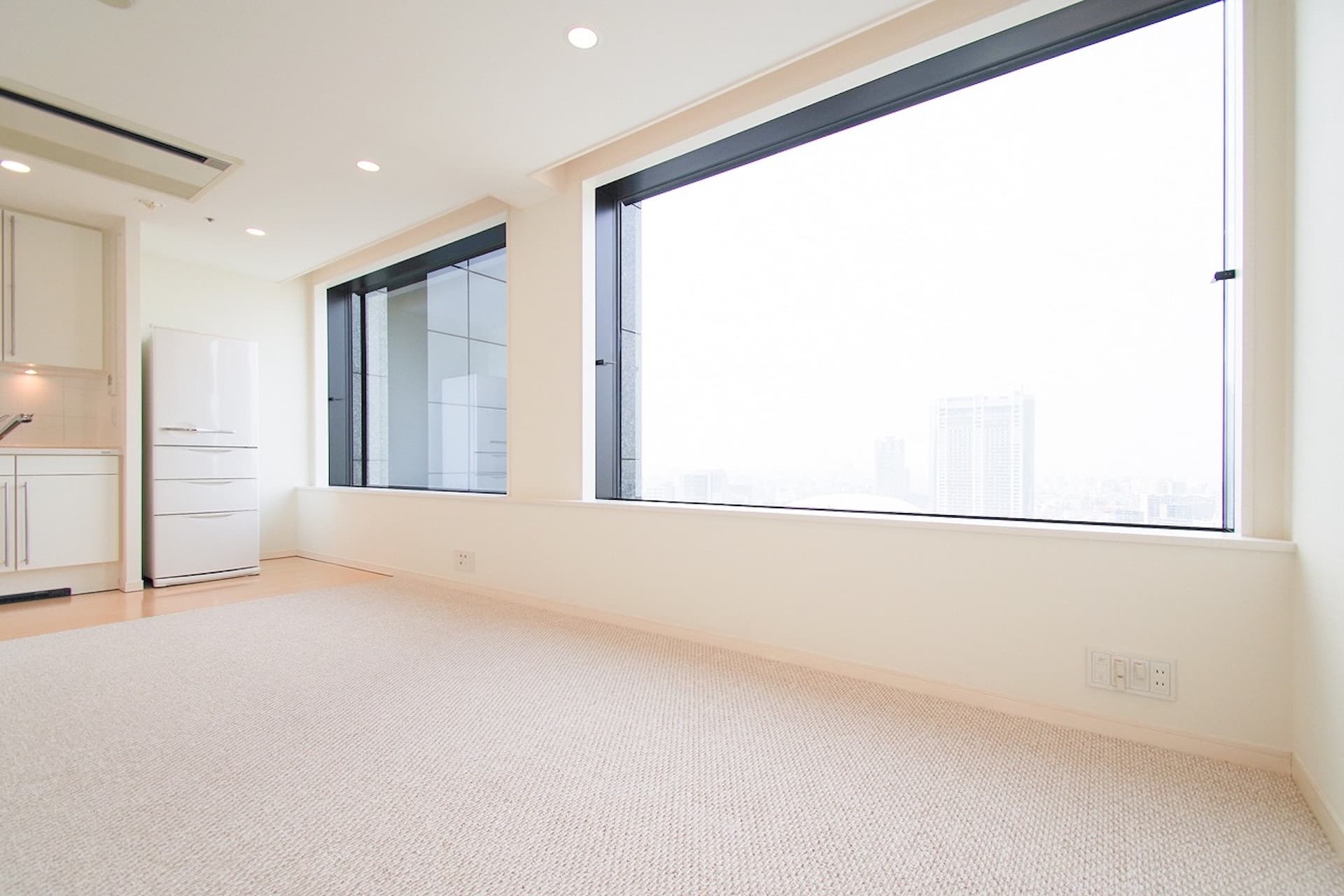 La Tour CHIYODA 2.jpg