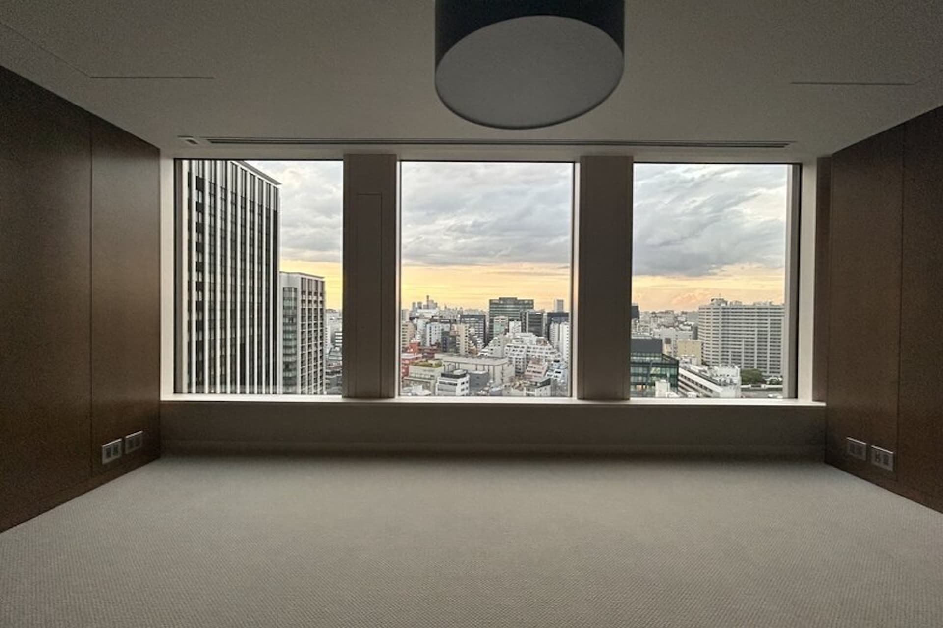 Hirakawacho Mori Tower Residence1.jpg