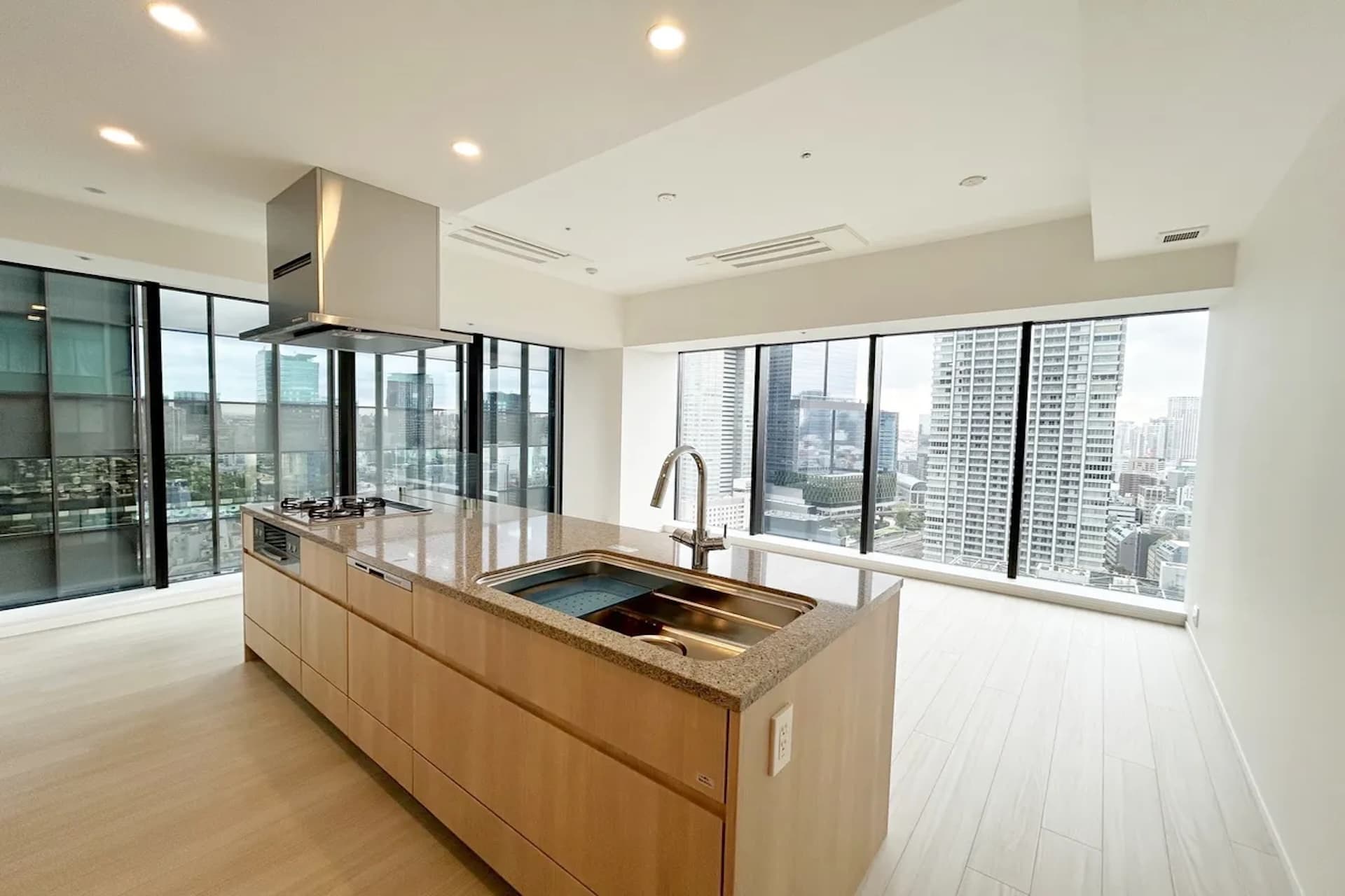 WORLD TOWER RESIDENCE10.jpg