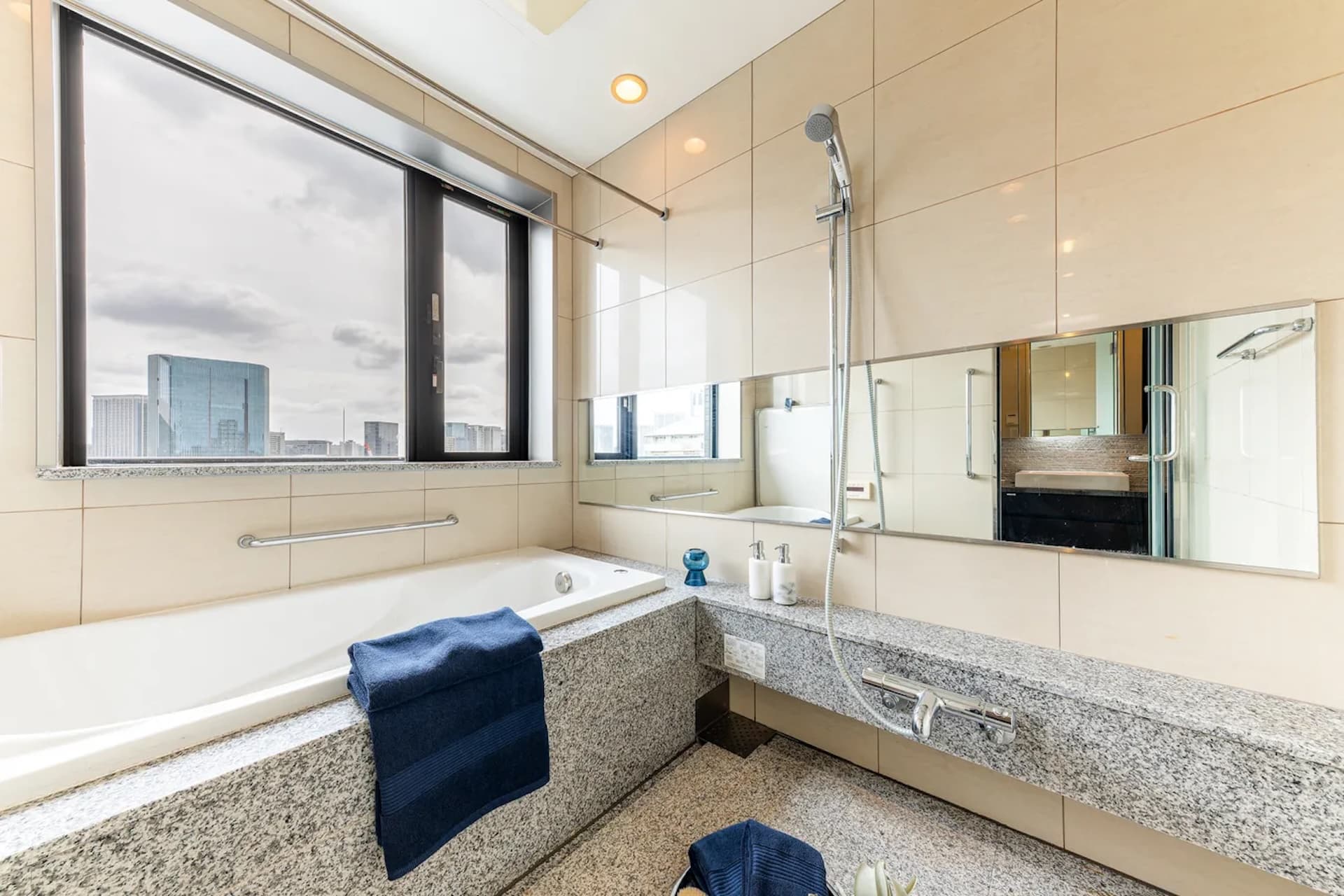 Wellith Takanawa7.jpg