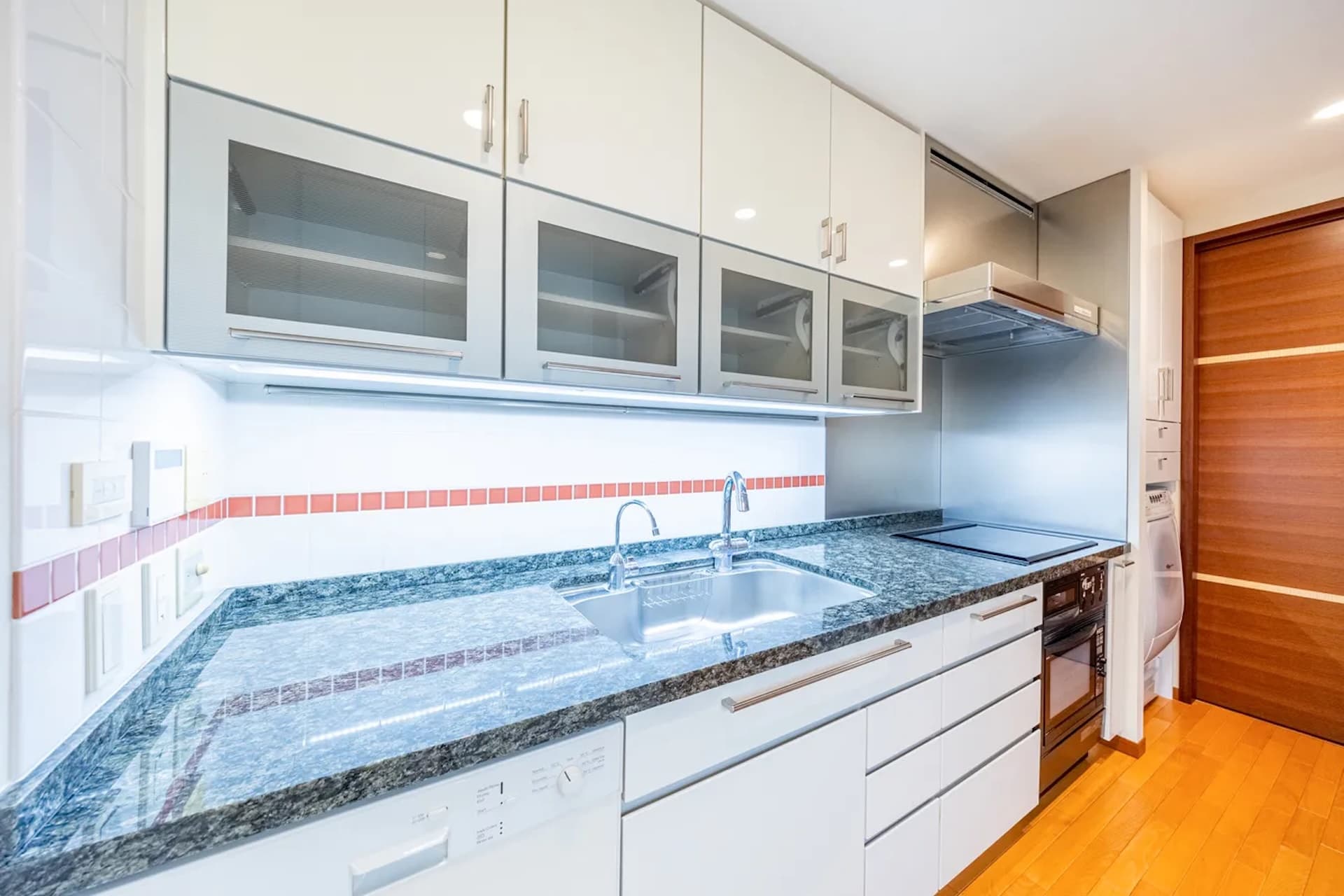 Aoyama Park Tower7.jpg