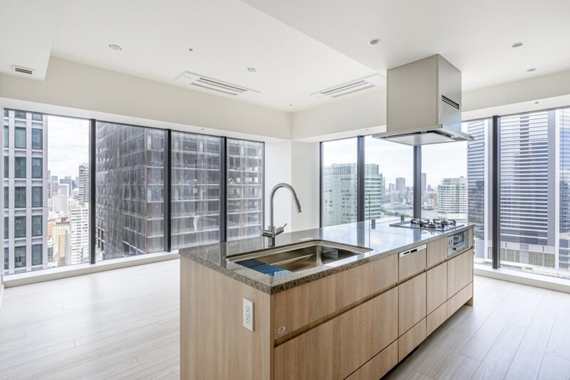 WORLD TOWER RESIDENCE4.jpg