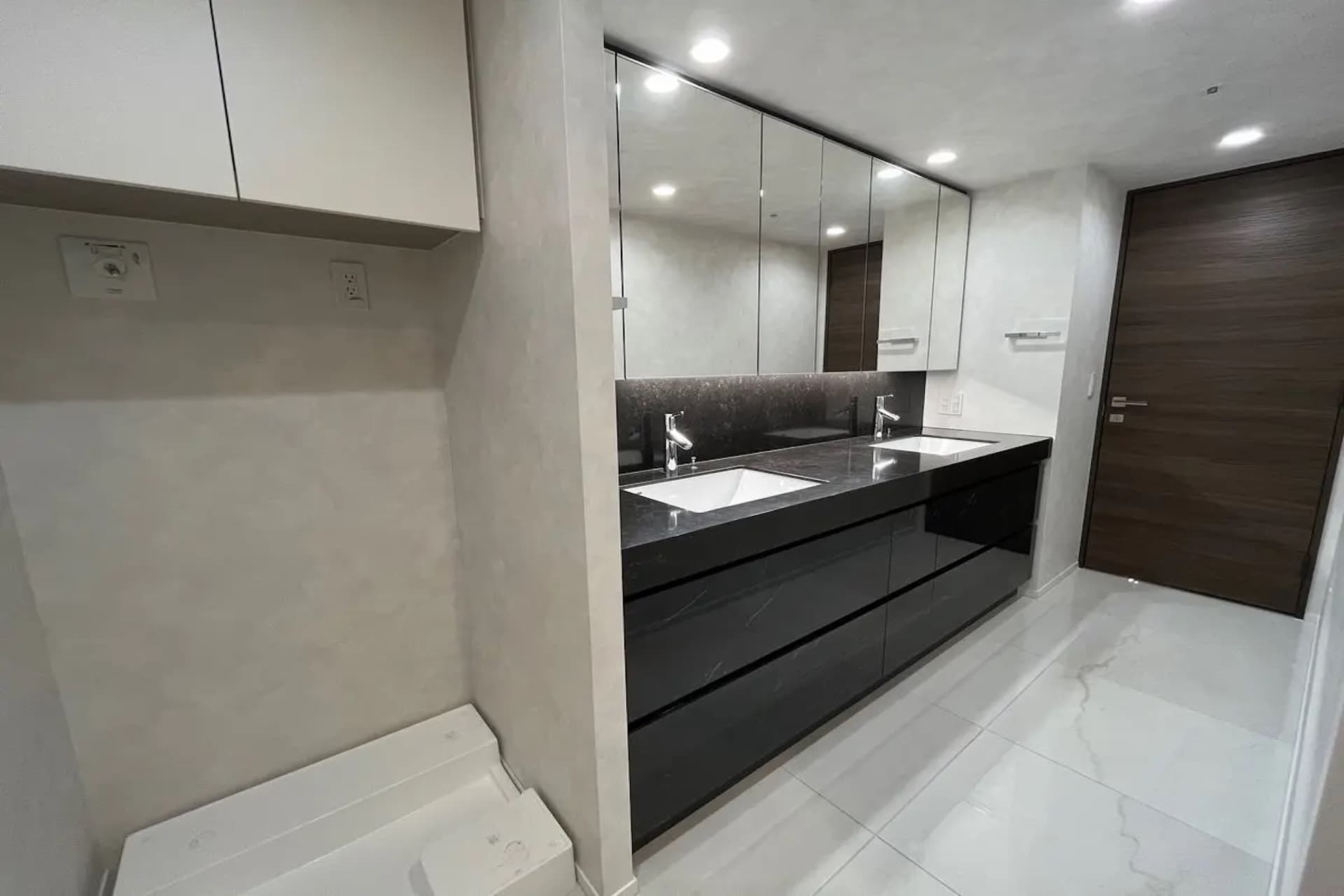 Shirokane The Sky1.jpg