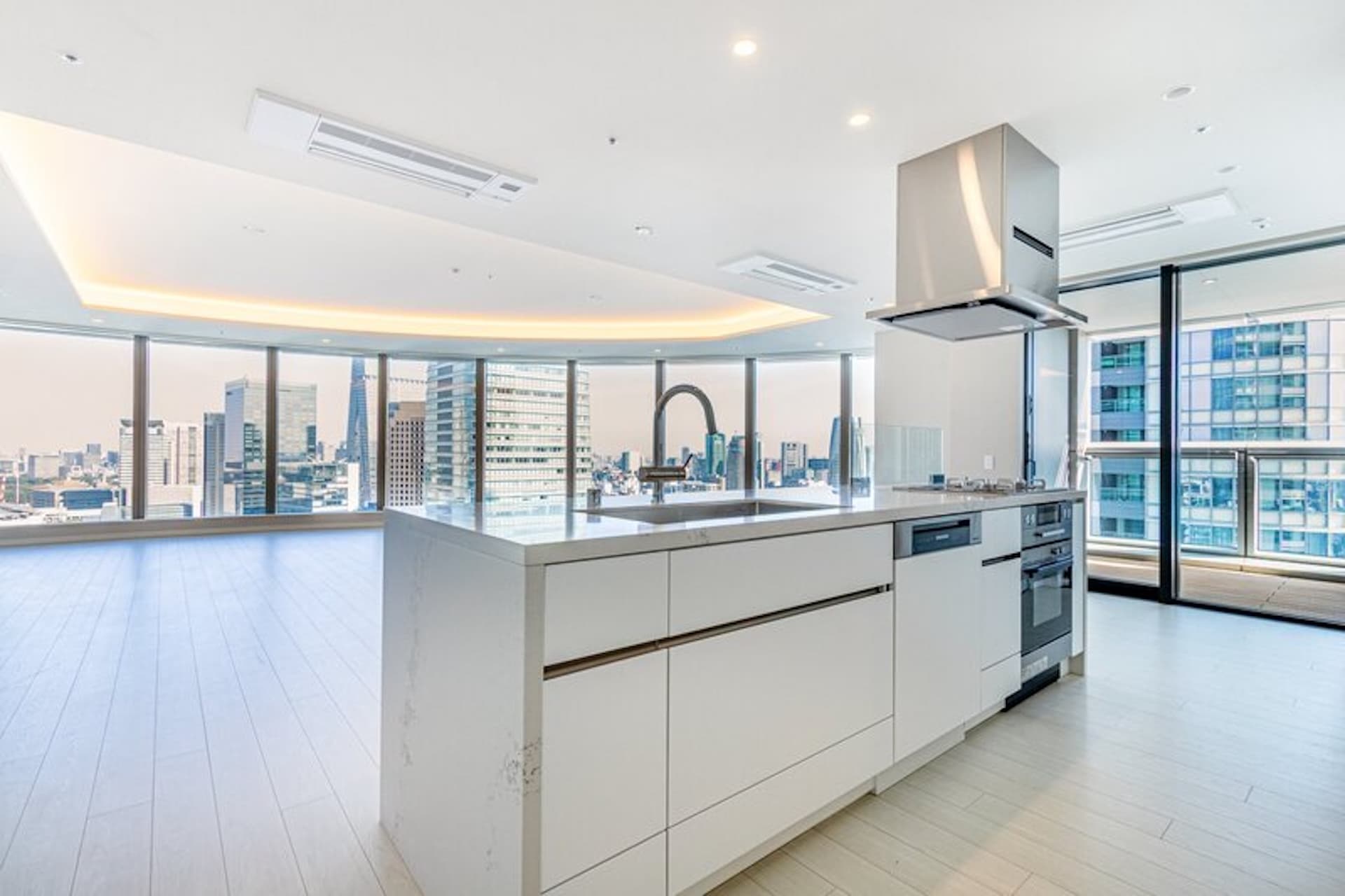 Azabudai Hills Residence B 4.jpg