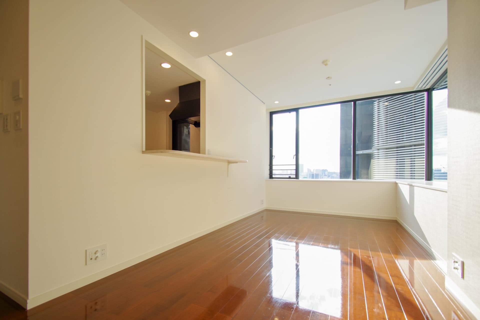 La Tour KAGURAZAKA2.jpg