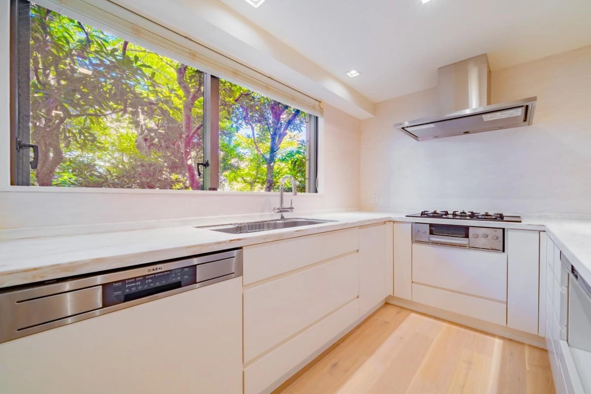 THE RESIDENCE MEGURO1.jpg