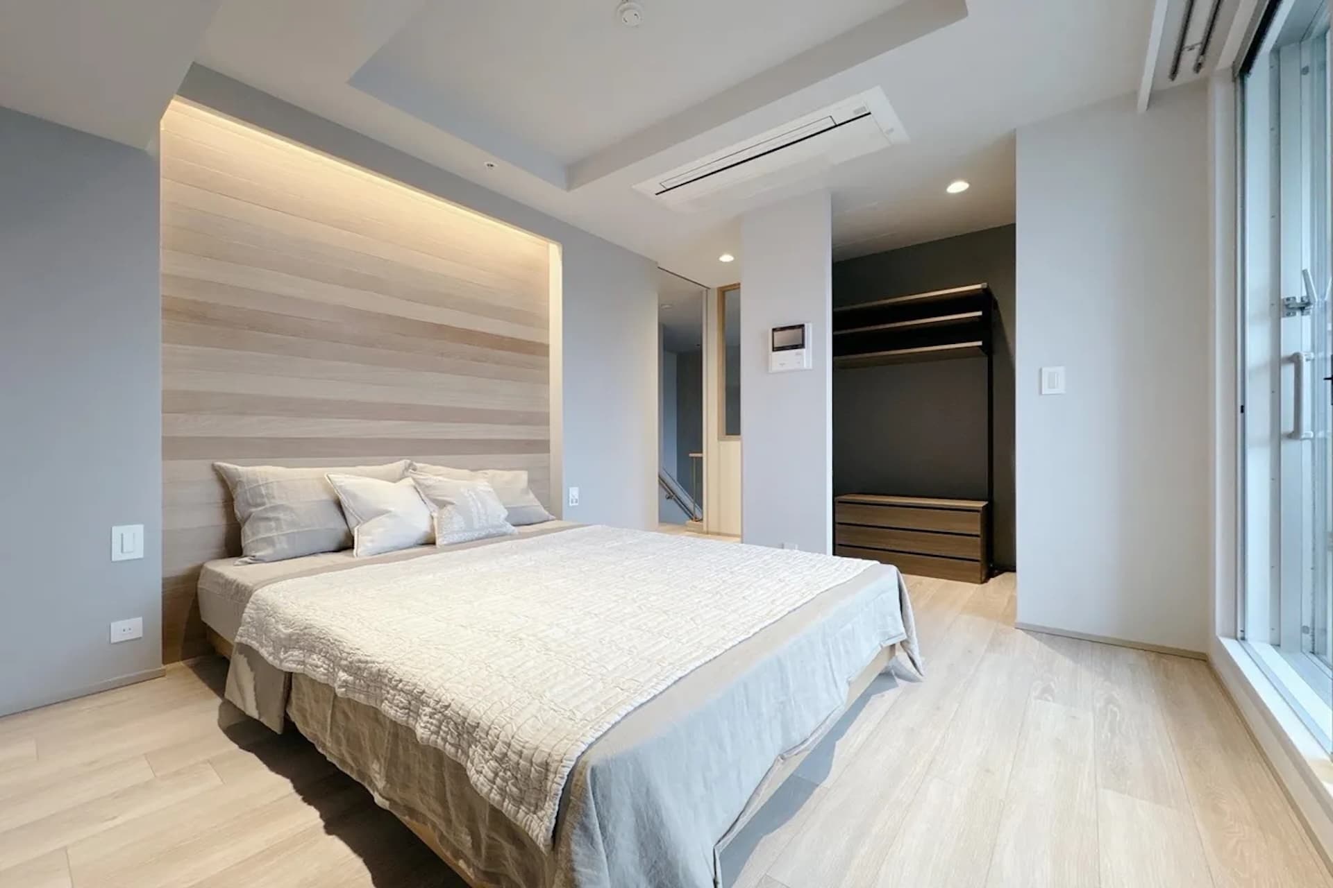 Shirokane Tower4.jpg