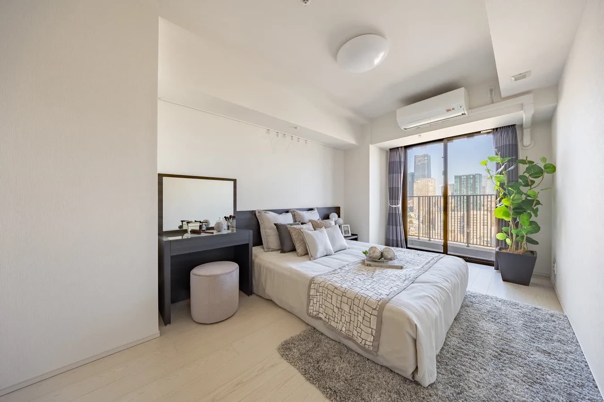 The Park House Mita Garden7.jpg