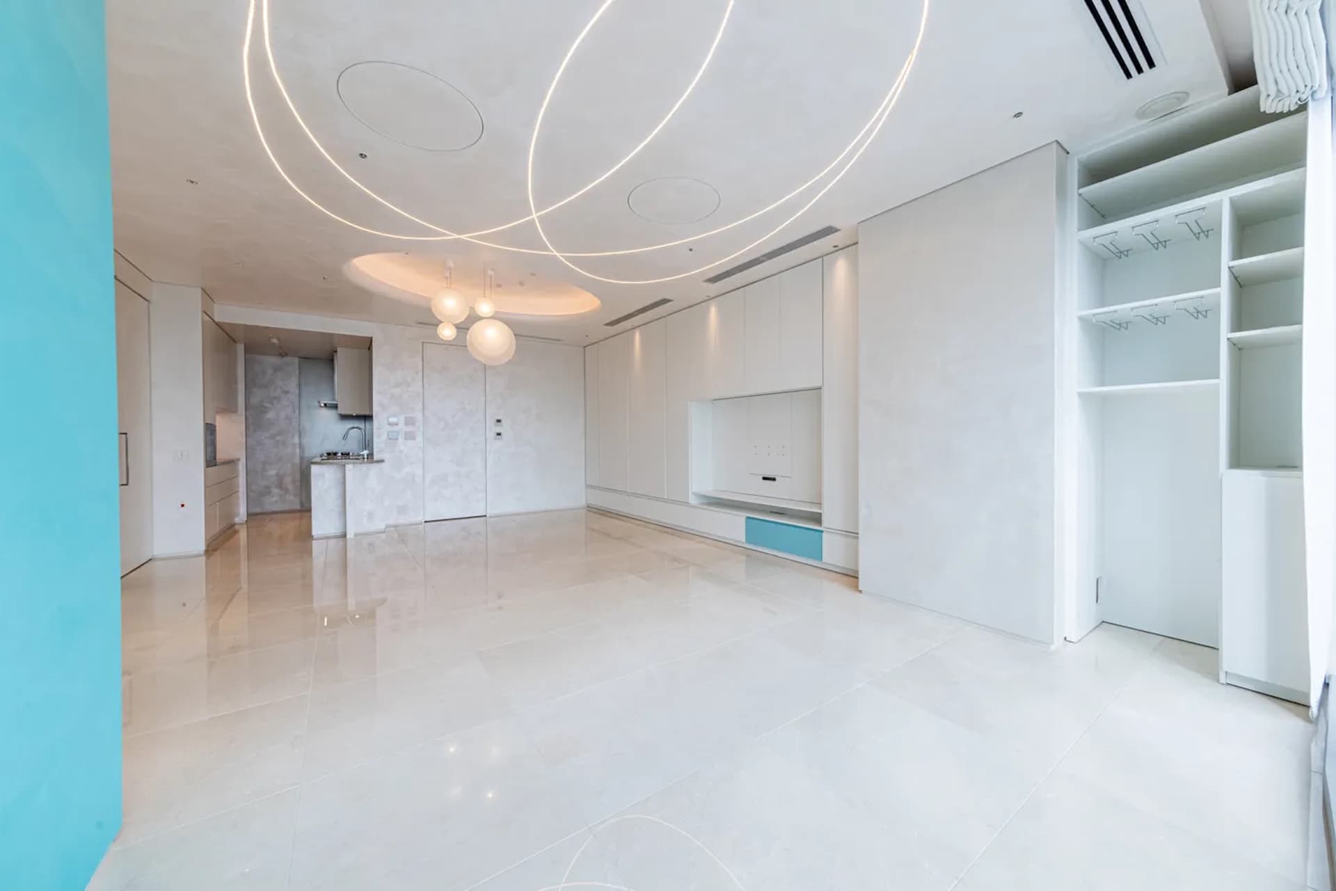 Park Court Jingu Kitasando The Tower9.jpg