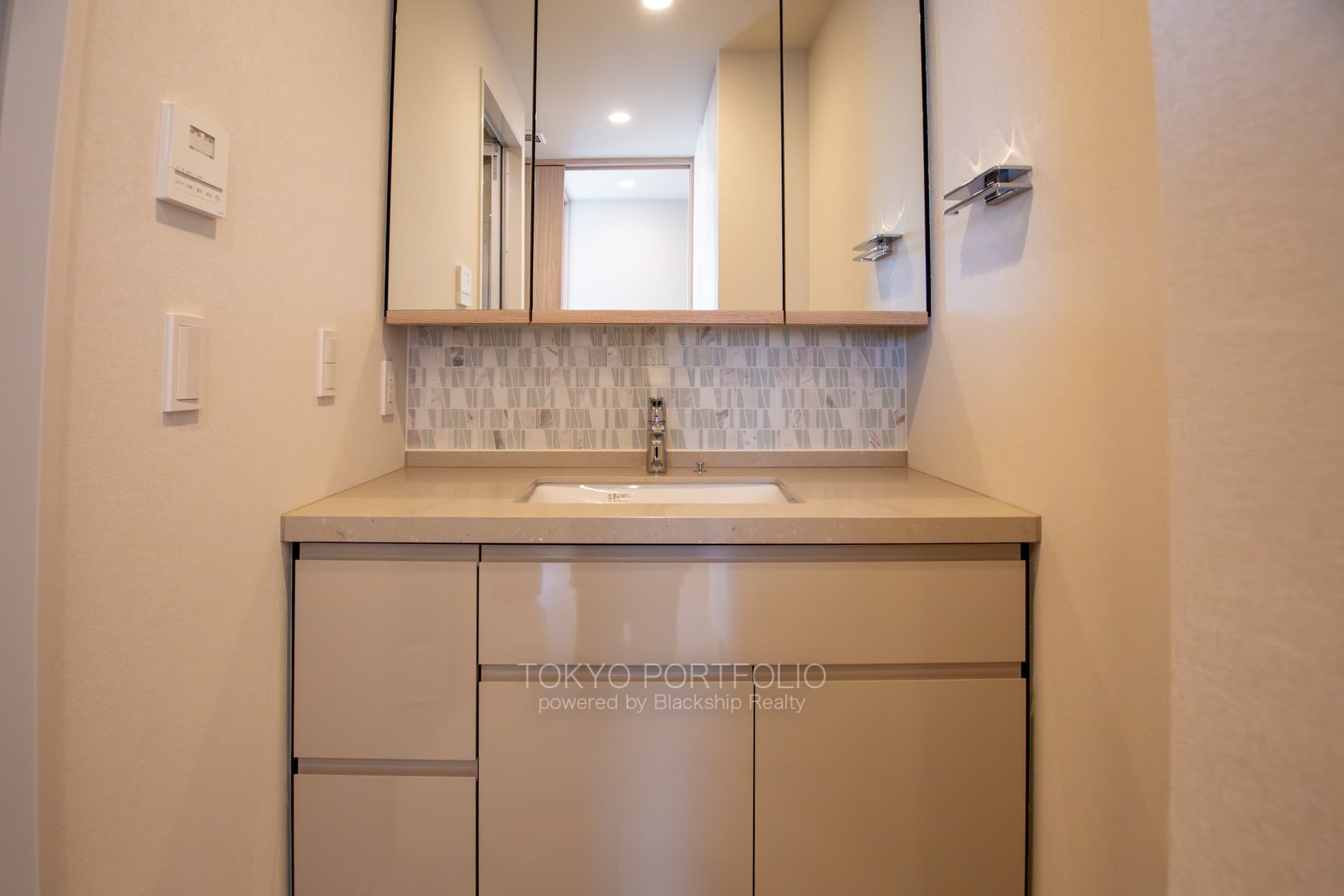 Classy Tower Shinjuku Gyoen 3301-6.jpg