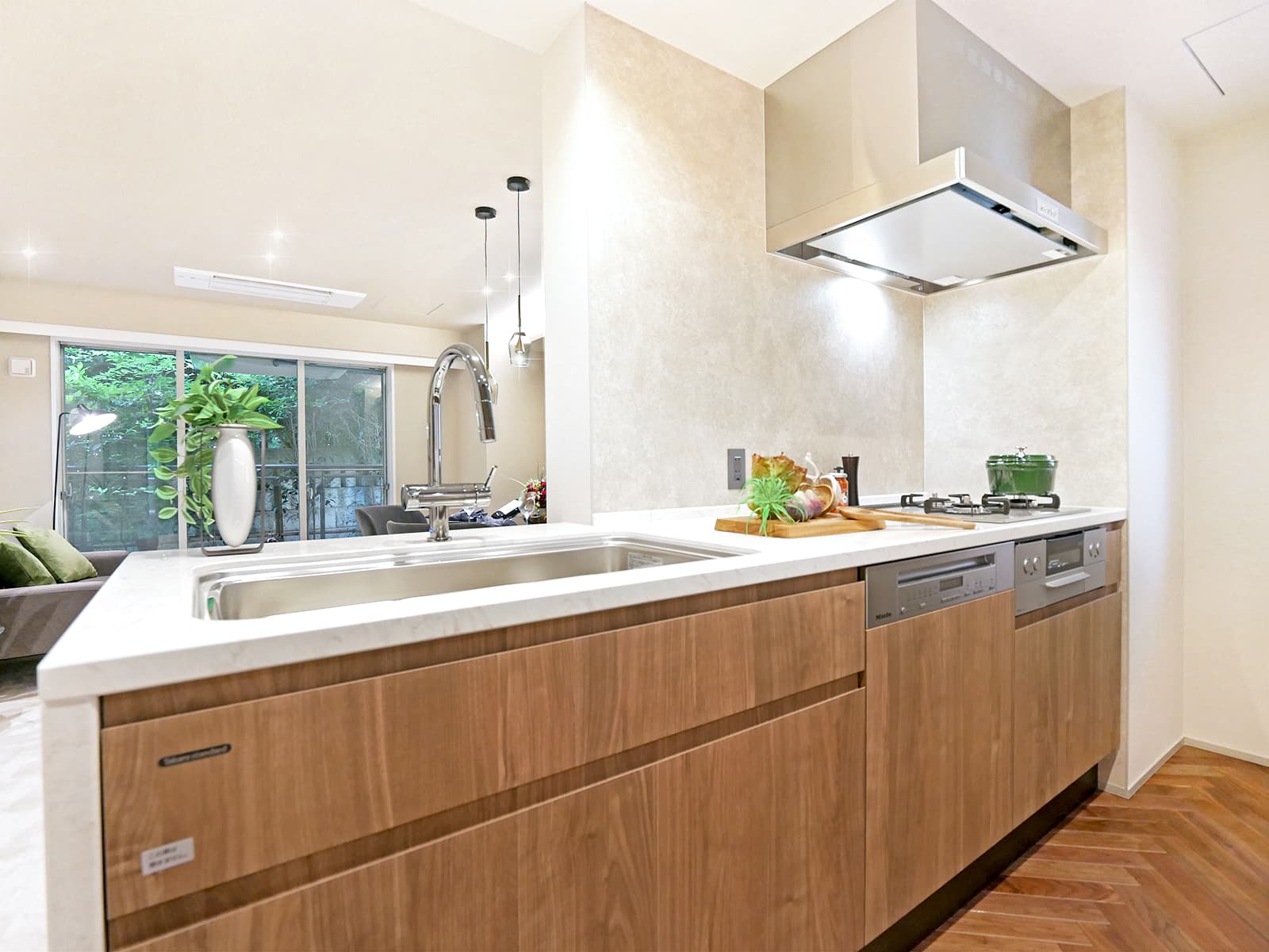 Kitchen のコピー.jpg