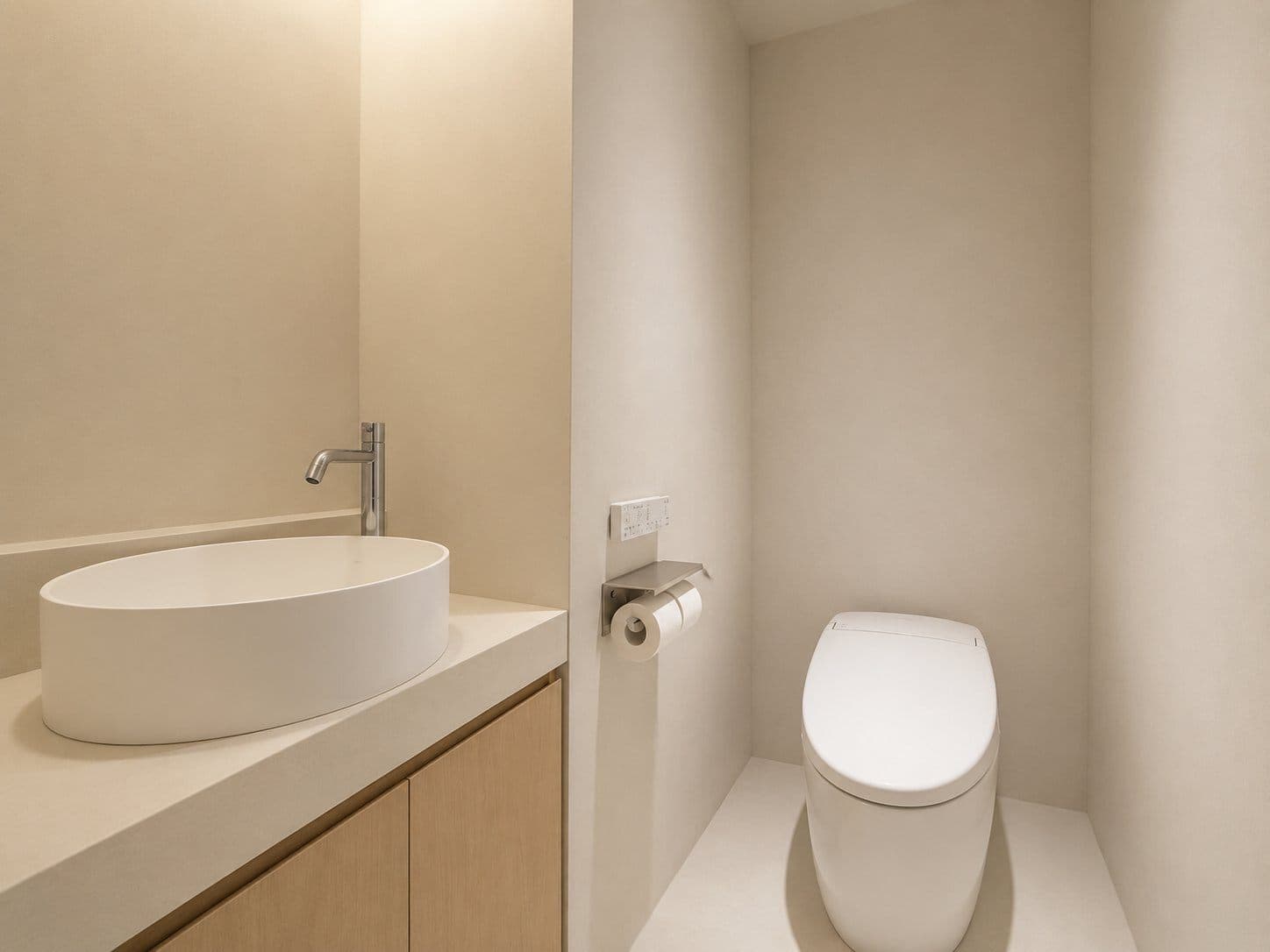 TOILET①.jpg