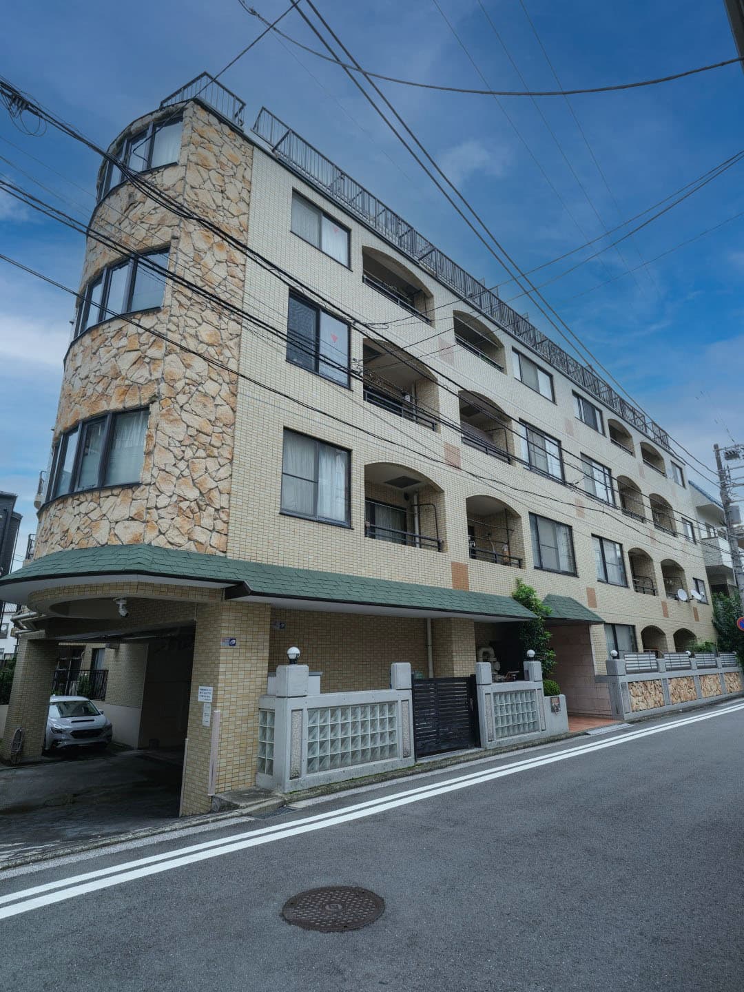 ロワール横浜西