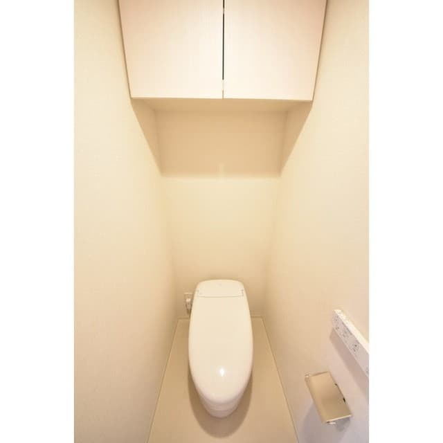 23f1c4561fea42188b57bdd5aeaf203b