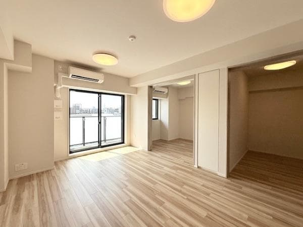 6f5864027cb54101a24bb227d1b18c28